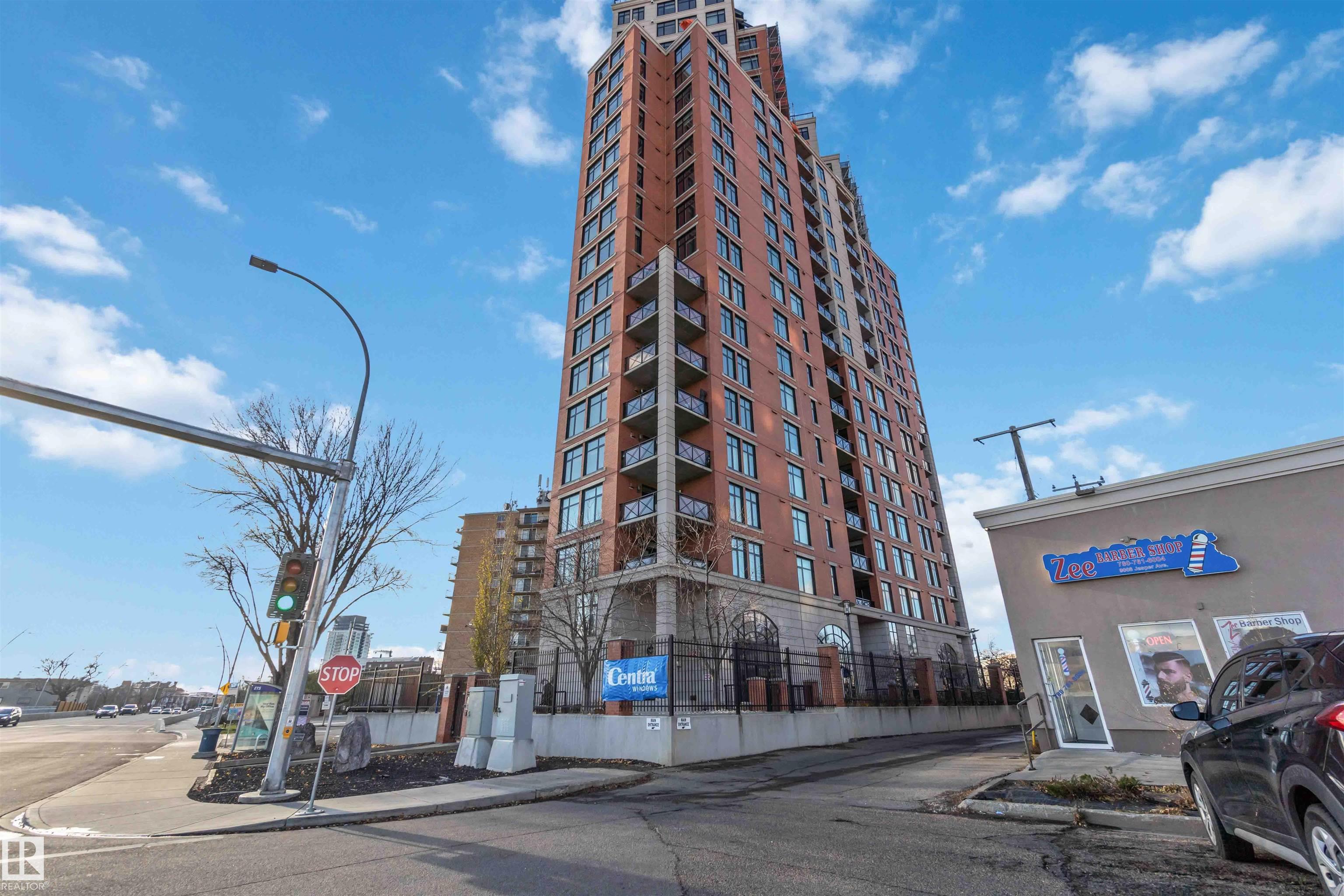 Photo 22 at 402 - 9020 Jasper Avenue NW, Boyle Street, Edmonton