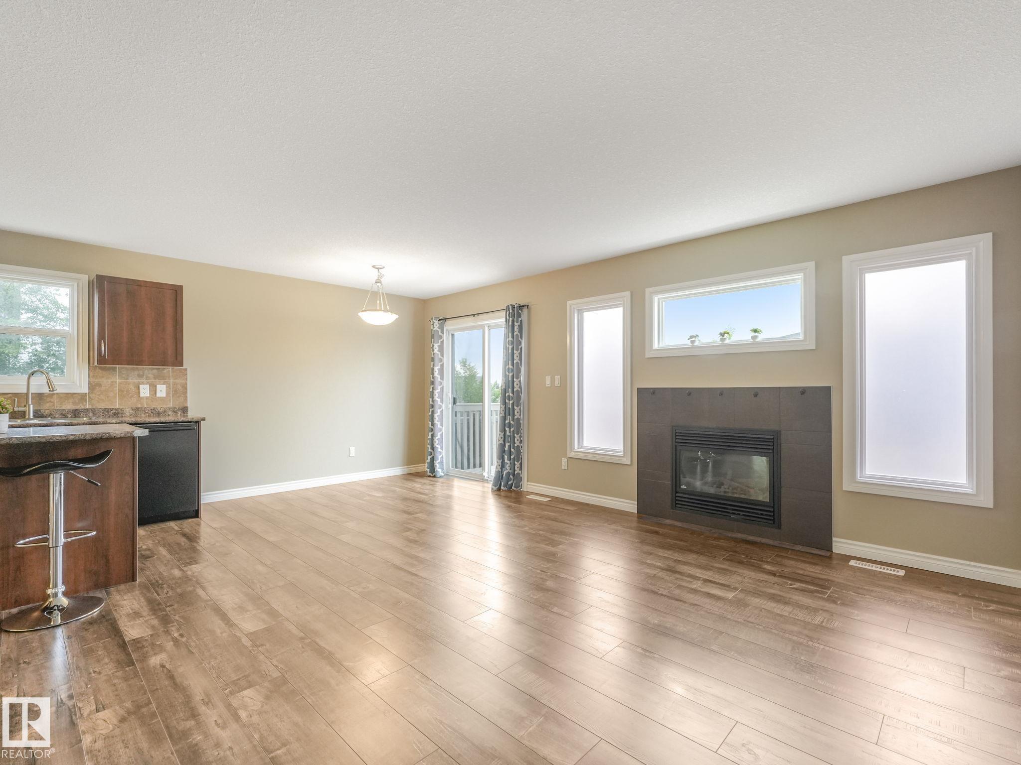 Photo 13 at 6 - 85 Spruce Village Drive, Spruce Village, Spruce Grove