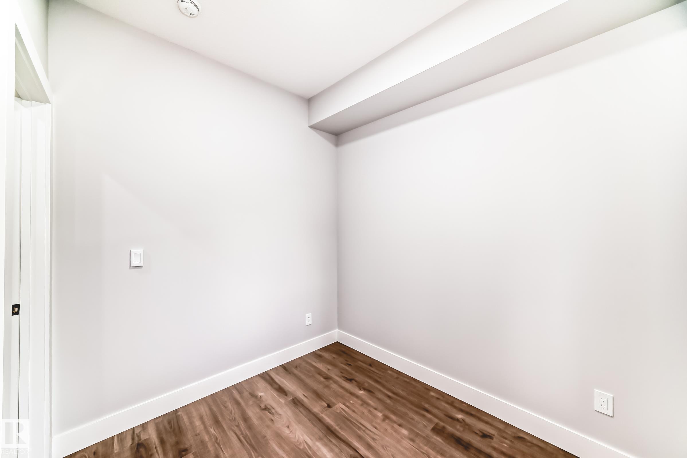 Photo 13 at 11170 73 Avenue NW, McKernan, Edmonton