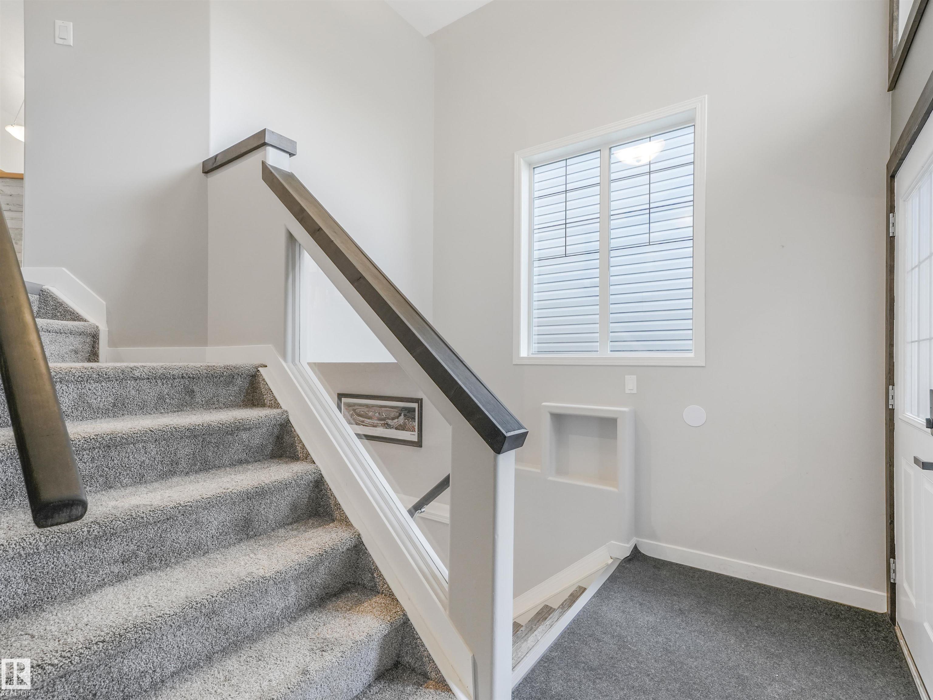 Photo 41 at 105 Rue Moreau, Montalet, Beaumont