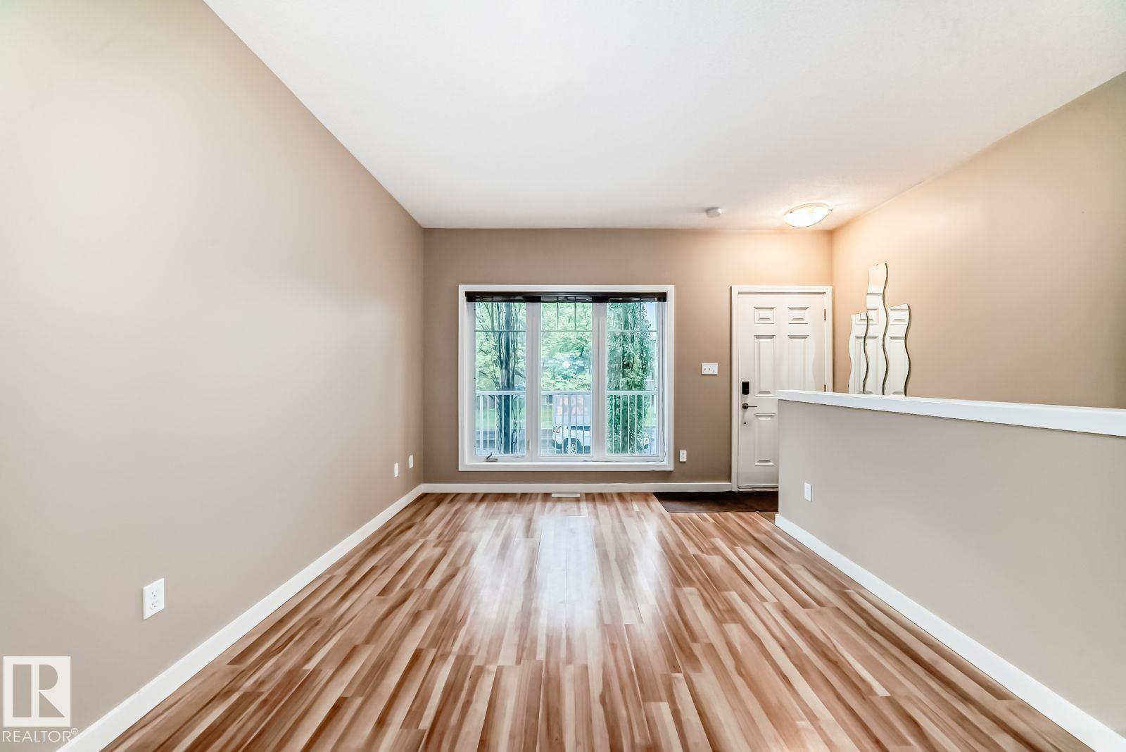 Photo 13 at 4 - 11917 103 Street NW, Westwood, Edmonton