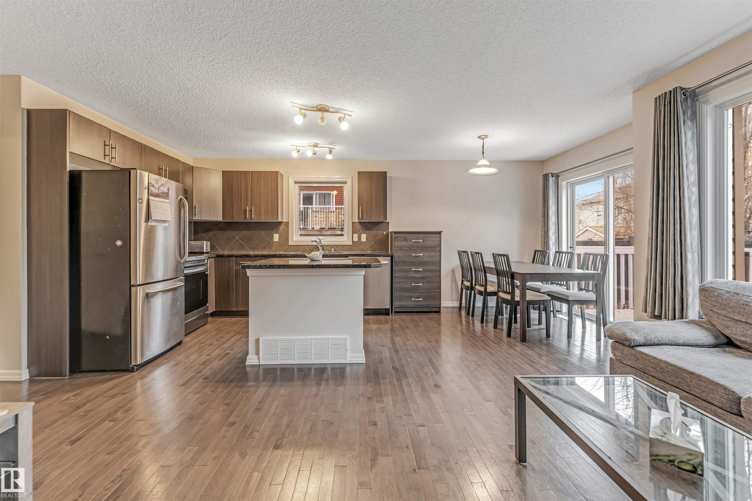 Photo 10 at 10 - 5101 Soleil Boulevard, Place Chaleureuse, Beaumont