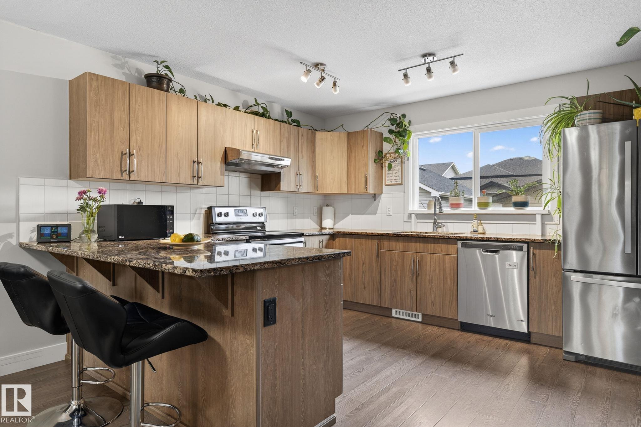 Photo 11 at 33 Durrand Bend, South Pointe, Fort Saskatchewan