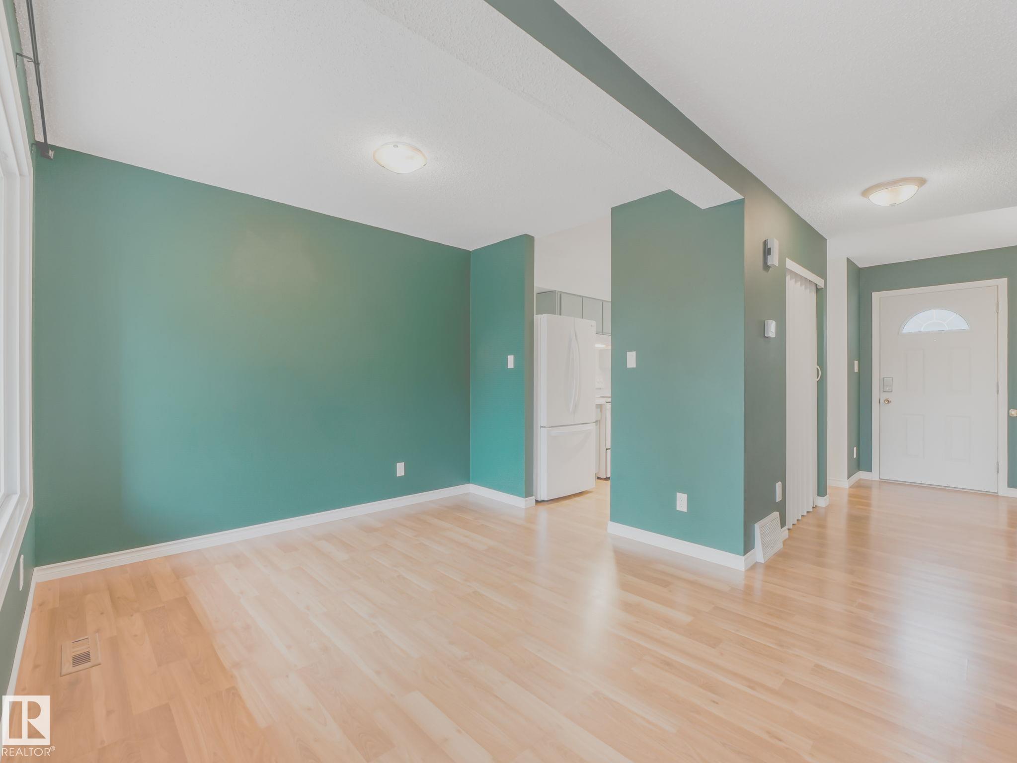Photo 12 at 17108 100 Street NW, Baturyn, Edmonton