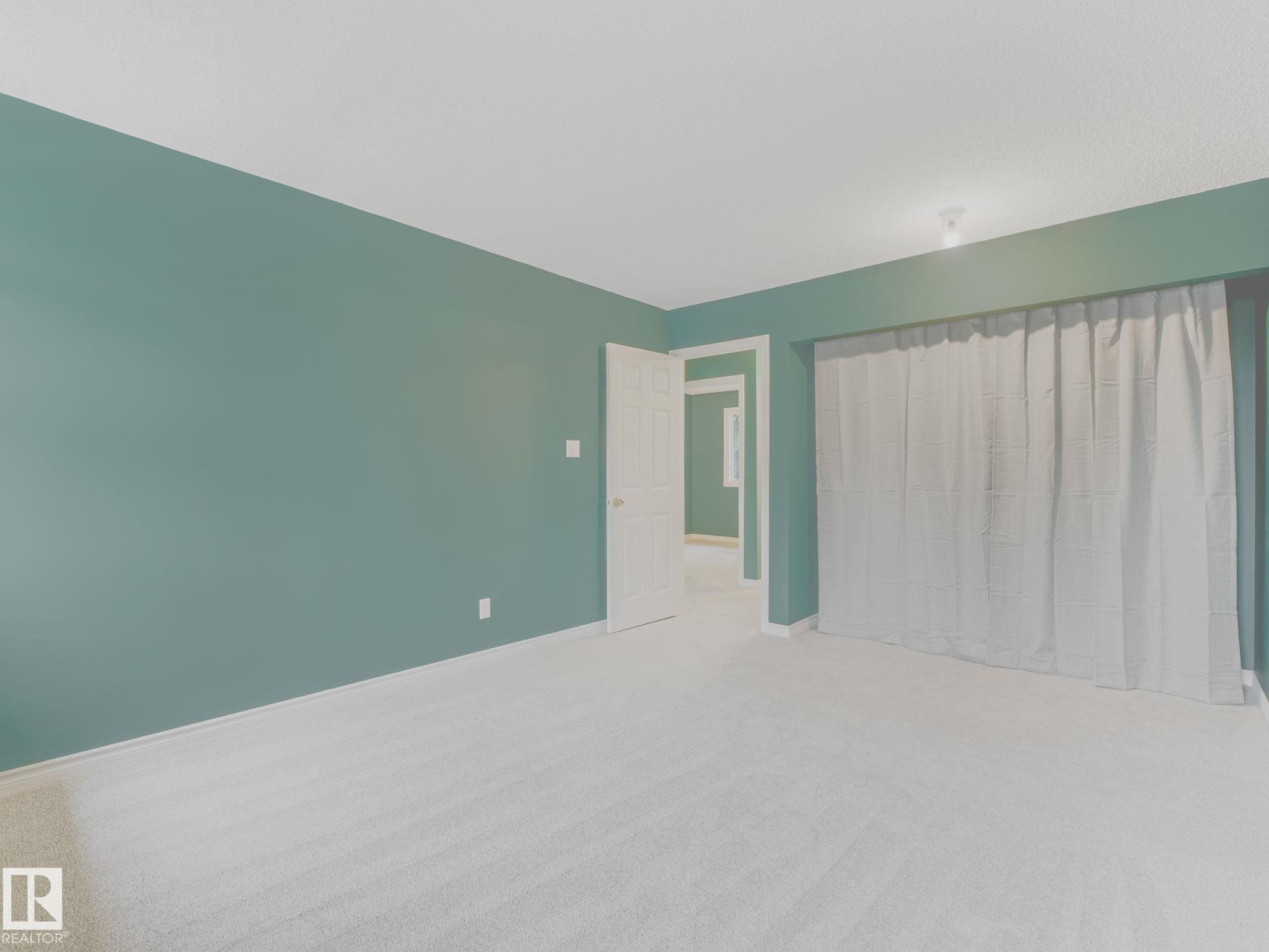 Photo 19 at 17108 100 Street NW, Baturyn, Edmonton