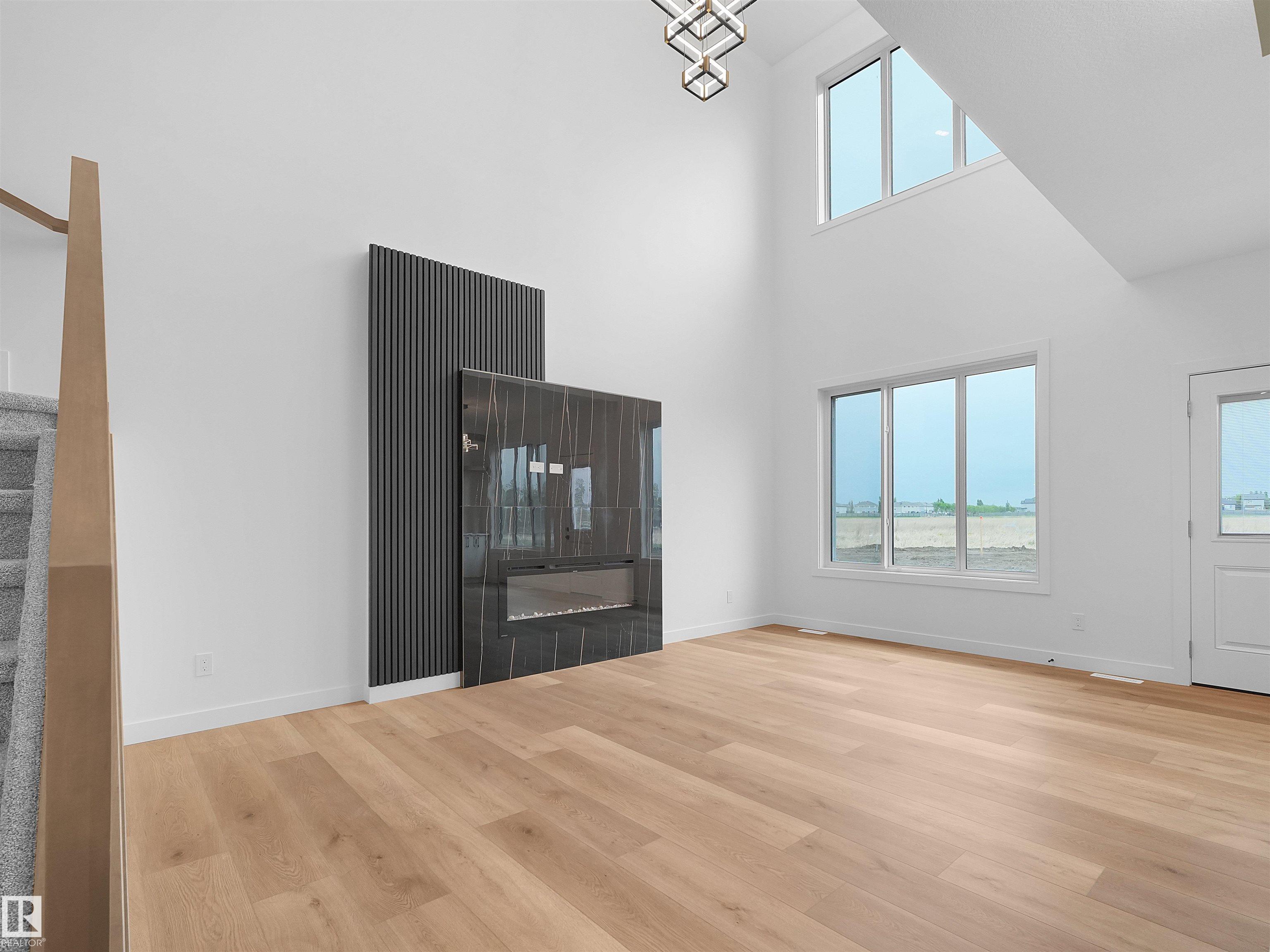 214 Crystal Creek Drive, Crystal Creek, Leduc