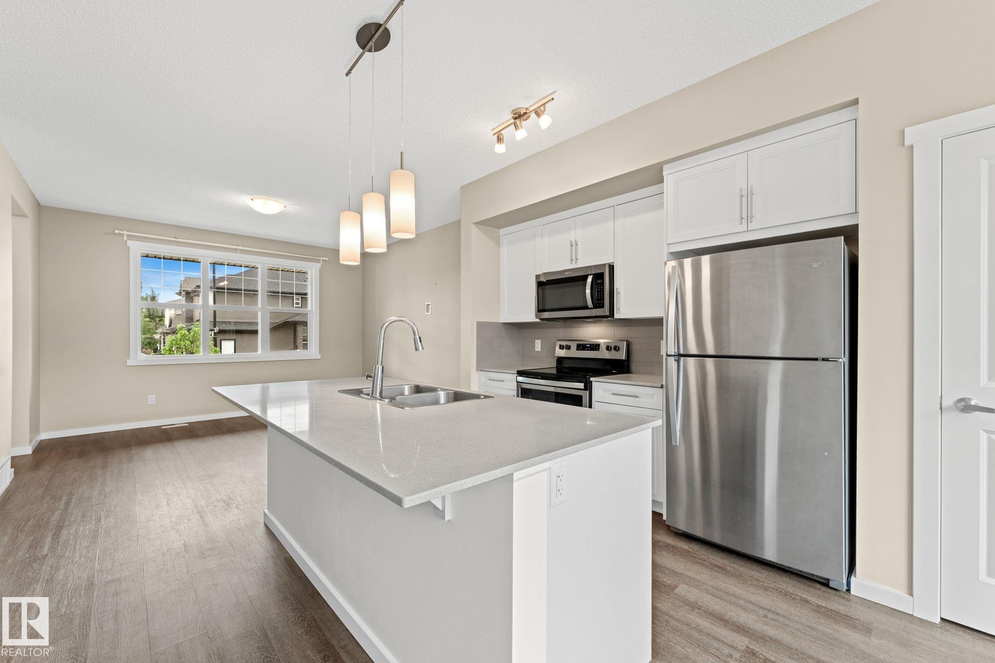 Photo 11 at 2282 Glenridding Boulevard SW, Glenridding Heights, Edmonton