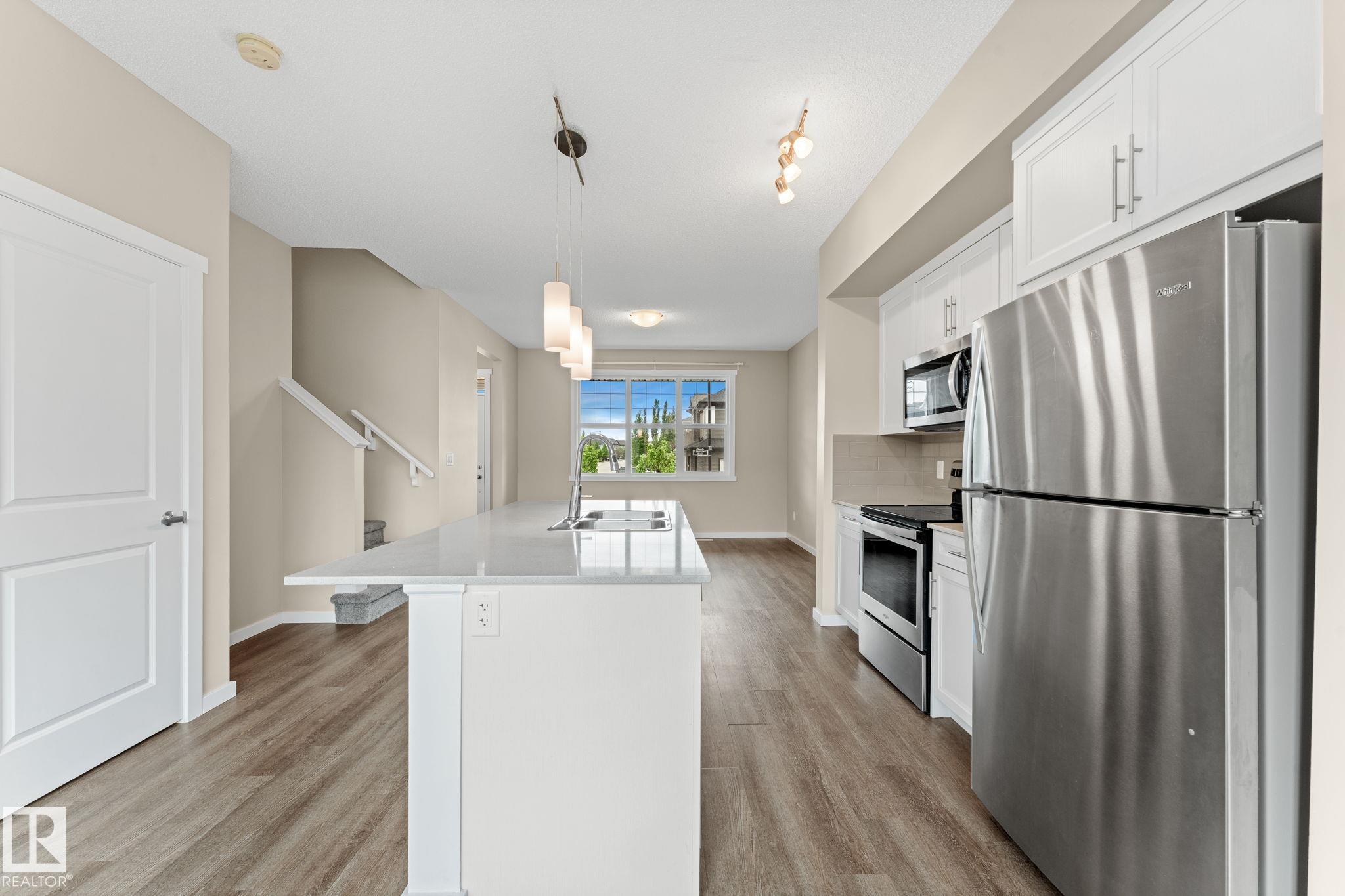 Photo 12 at 2282 Glenridding Boulevard SW, Glenridding Heights, Edmonton