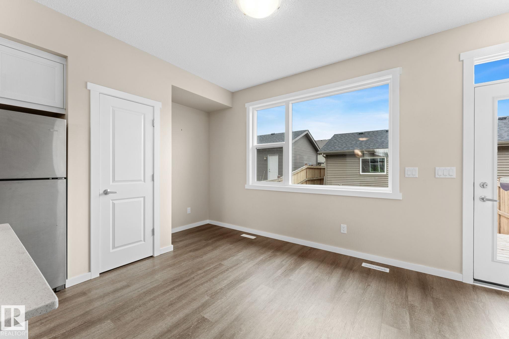 Photo 17 at 2282 Glenridding Boulevard SW, Glenridding Heights, Edmonton