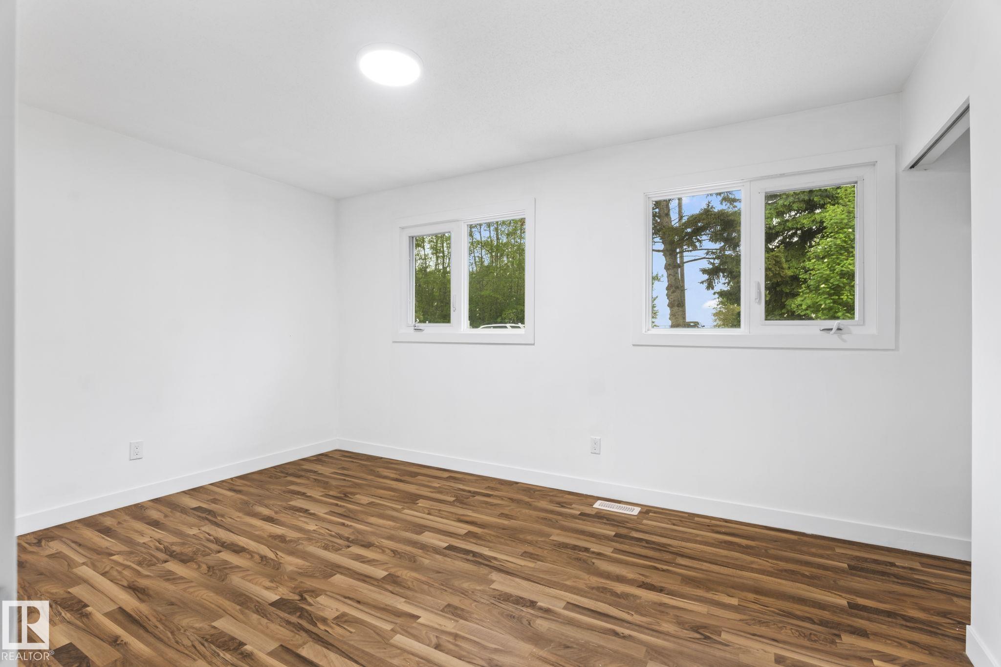 Photo 18 at 10915 Spruce Valley Road, Ellis Industrial Park, Rural Parkland County