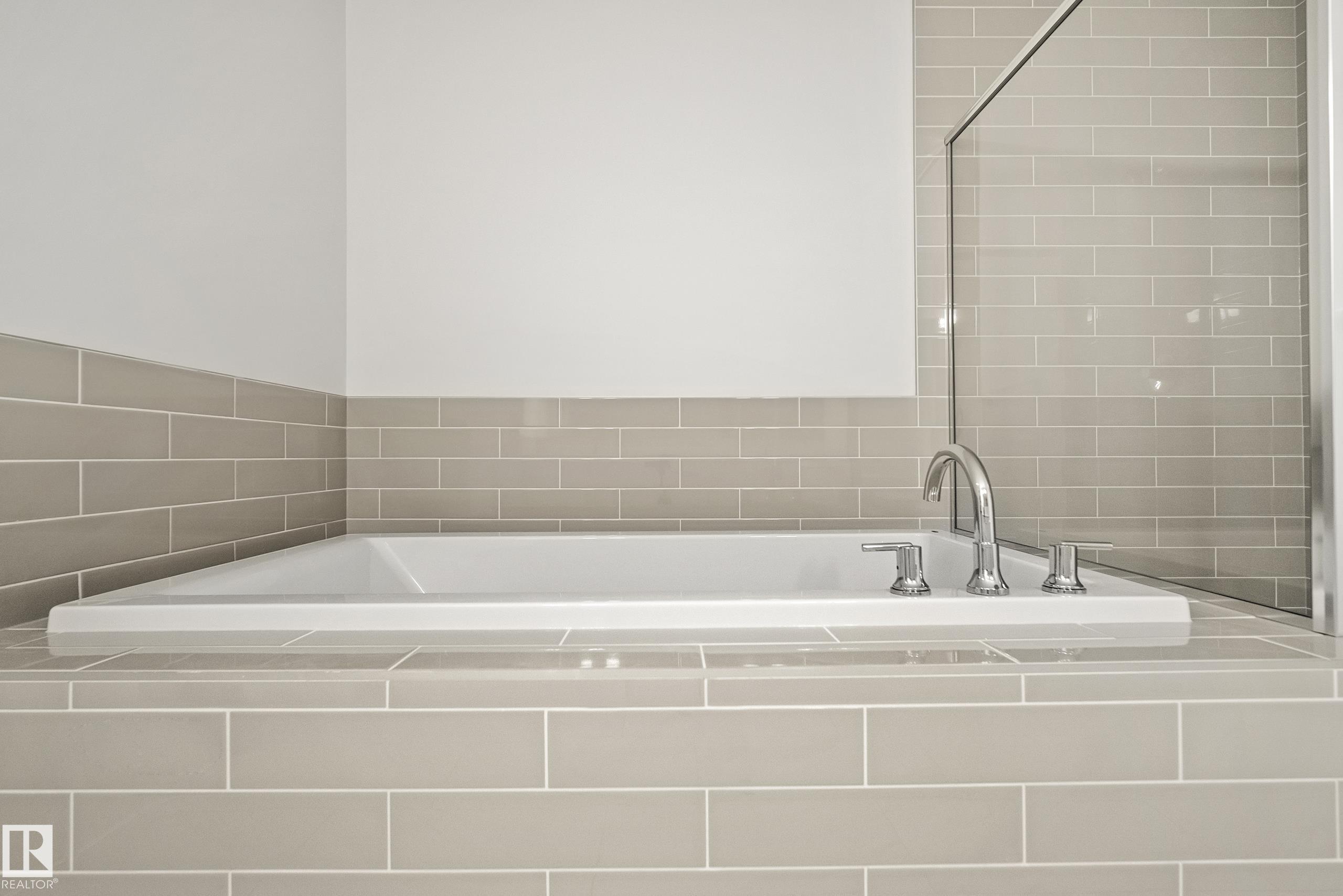 Photo 32 at 20731 24 Avenue NW, The Uplands, Edmonton