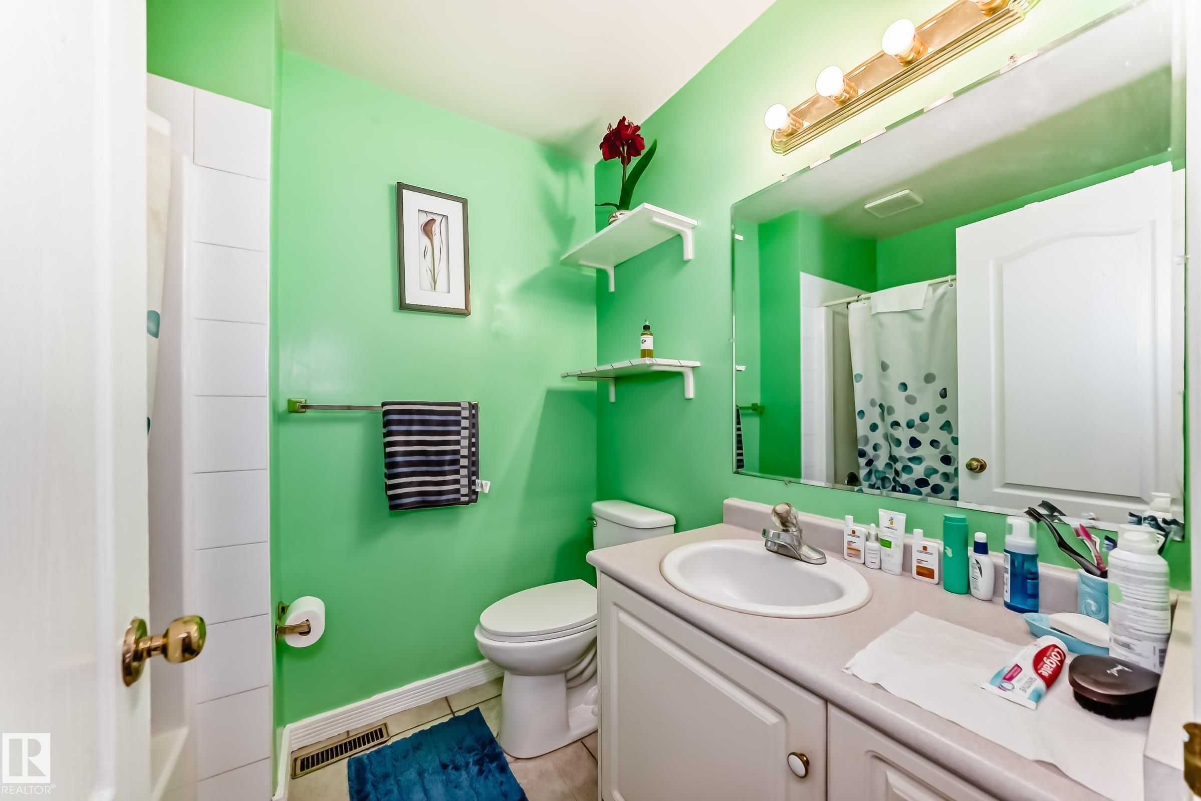 Photo 32 at 8317 160a Avenue NW, Belle Rive, Edmonton