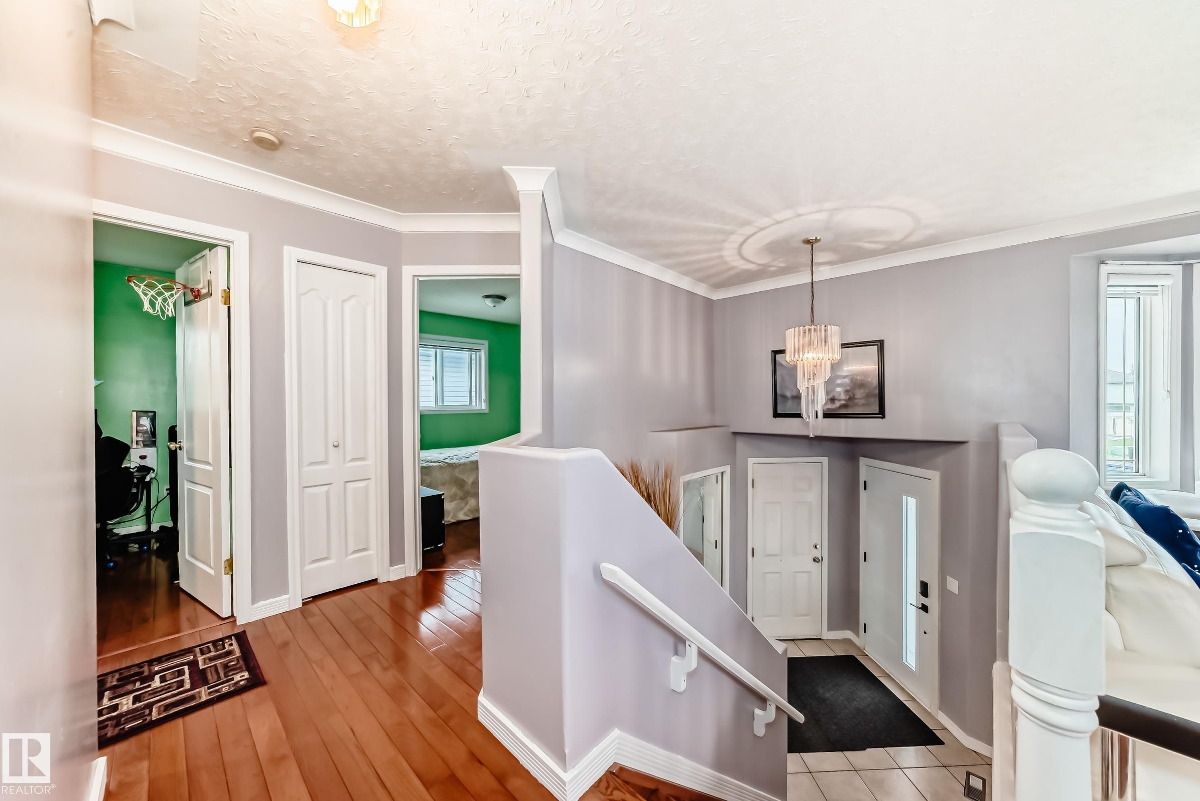 Photo 8 at 8317 160a Avenue NW, Belle Rive, Edmonton