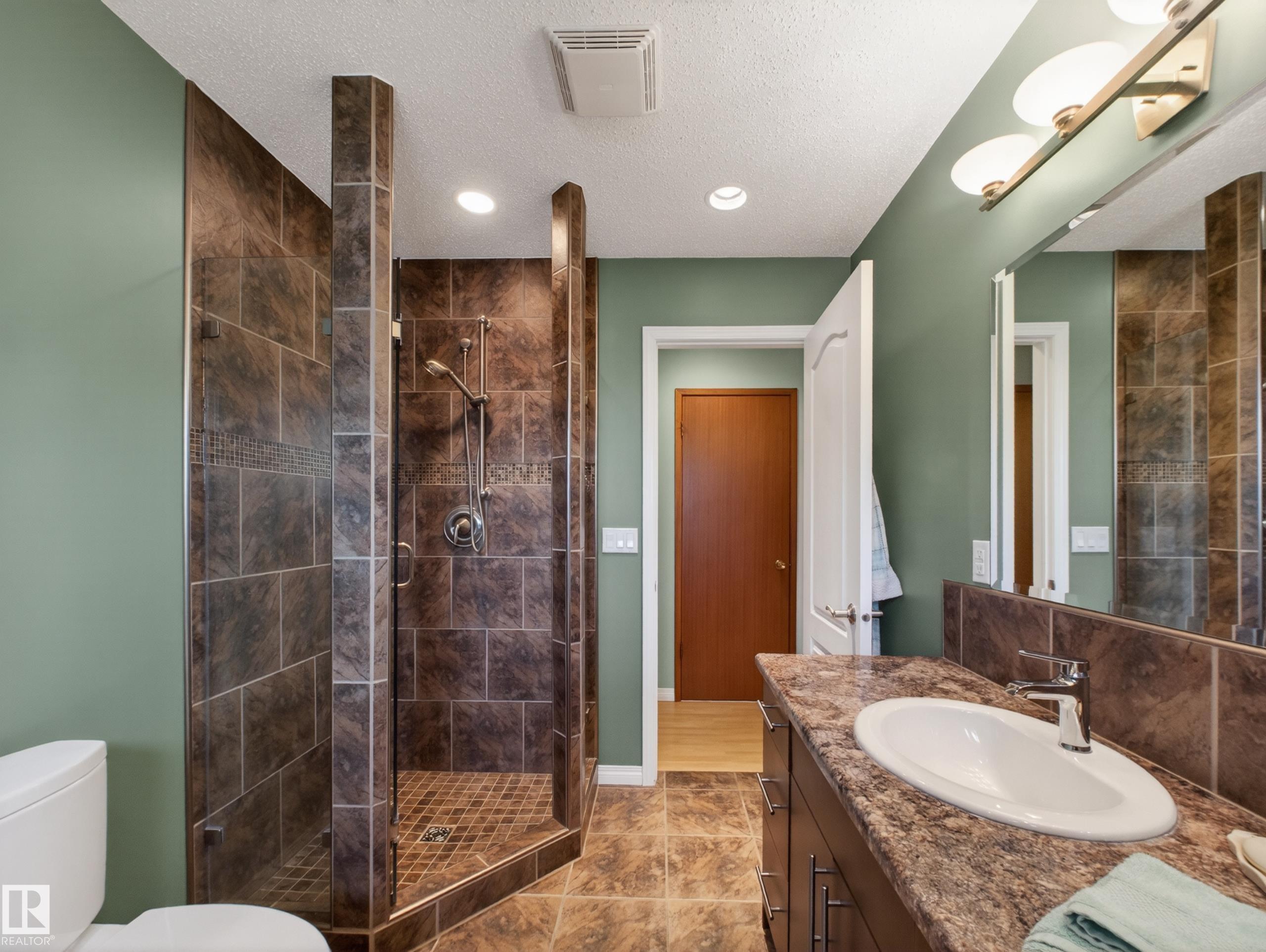 Photo 29 at 14408 77 Street NW, Kilkenny, Edmonton