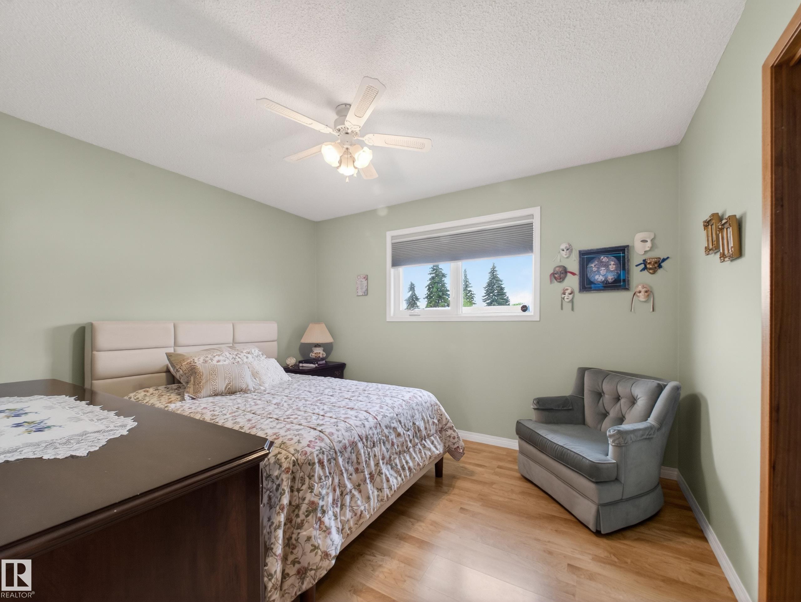 Photo 32 at 14408 77 Street NW, Kilkenny, Edmonton