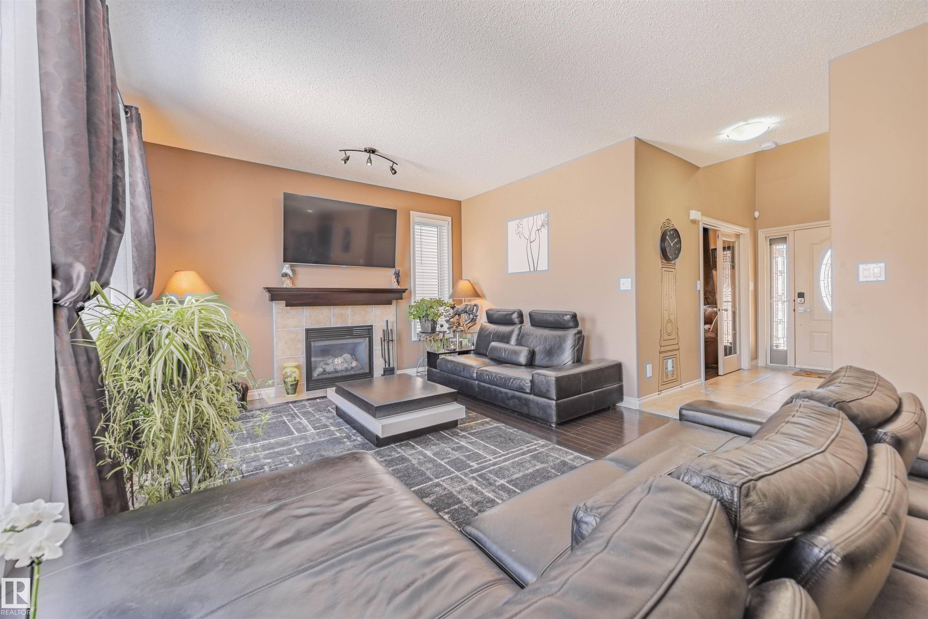 Photo 20 at 57 Homestead Crescent NW, Overlanders, Edmonton