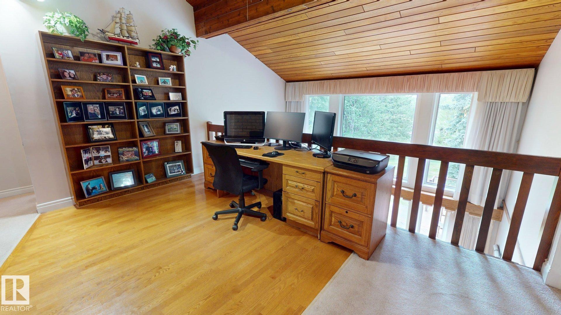 Photo 18 at 25 - 21546 Twp Road 520, Half Moon Estates, Rural Strathcona County
