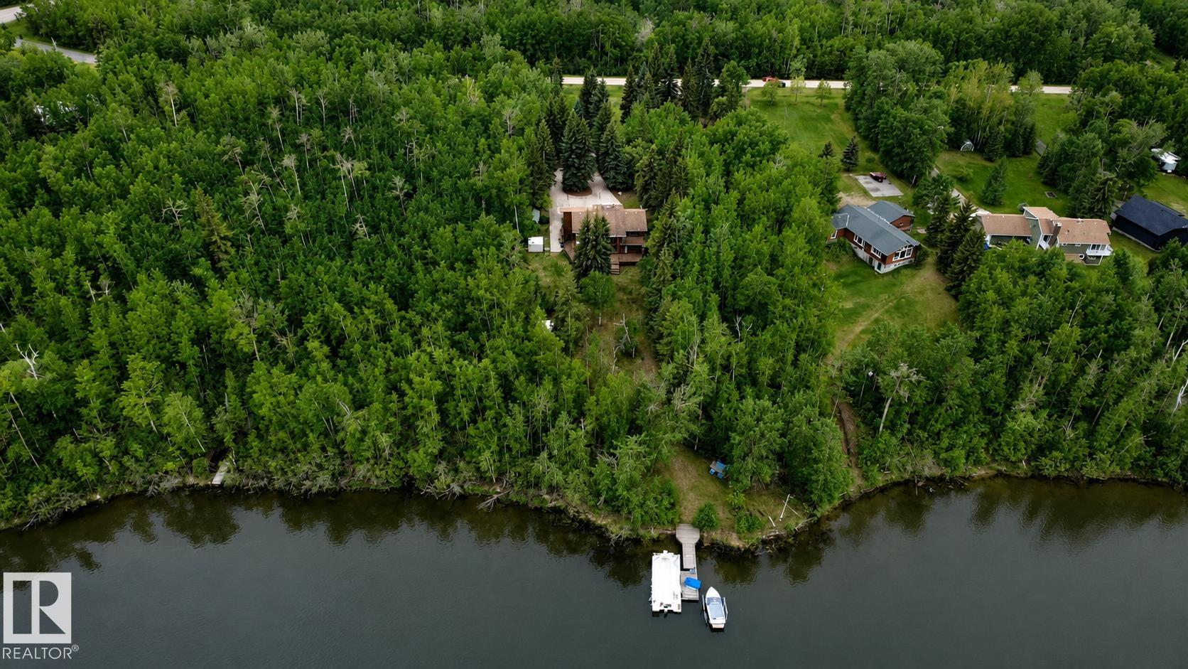 Photo 38 at 25 - 21546 Twp Road 520, Half Moon Estates, Rural Strathcona County