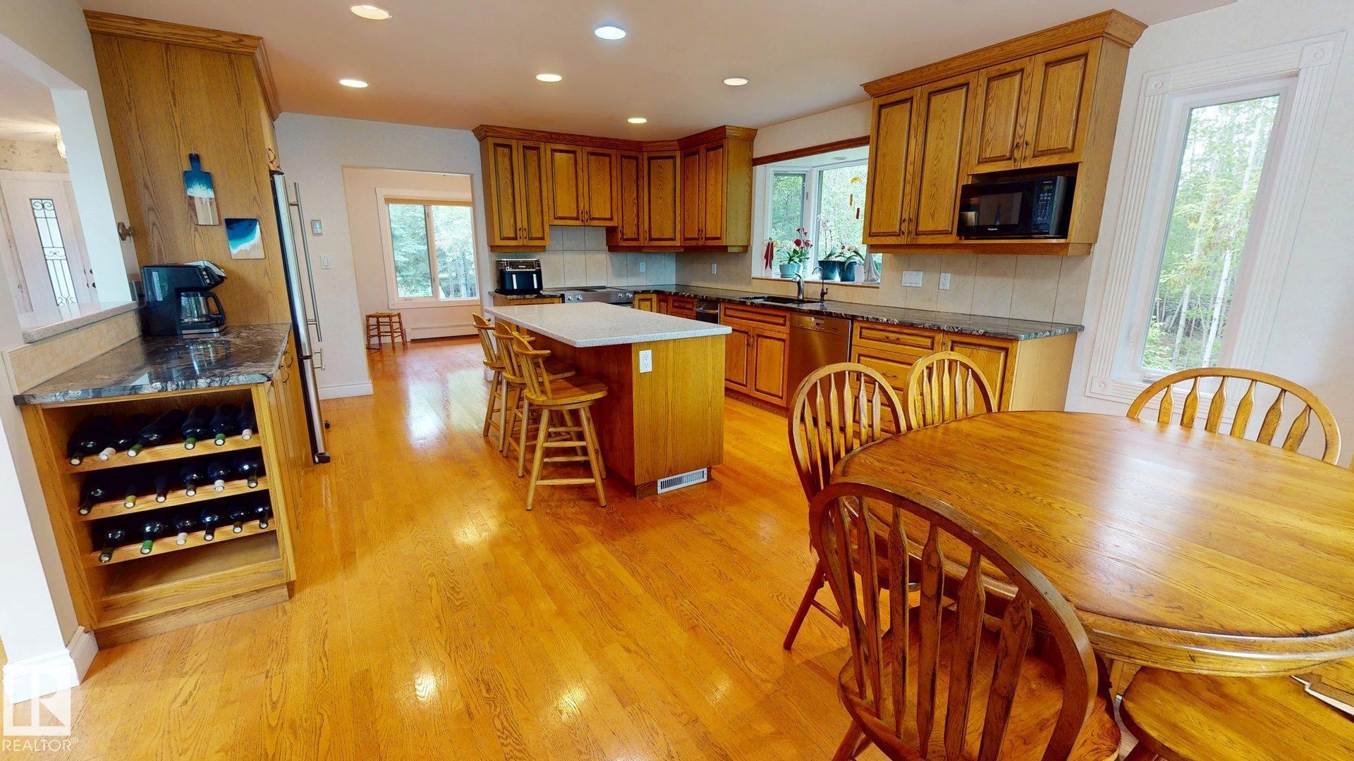 Photo 8 at 25 - 21546 Twp Road 520, Half Moon Estates, Rural Strathcona County