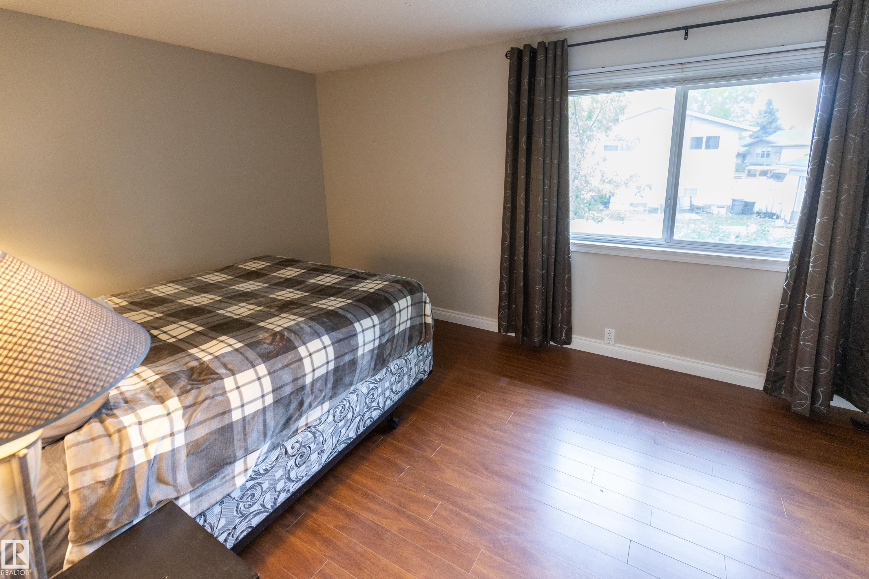 Photo 17 at 227 Woodbridge Way, Woodbridge Farms, Sherwood Park