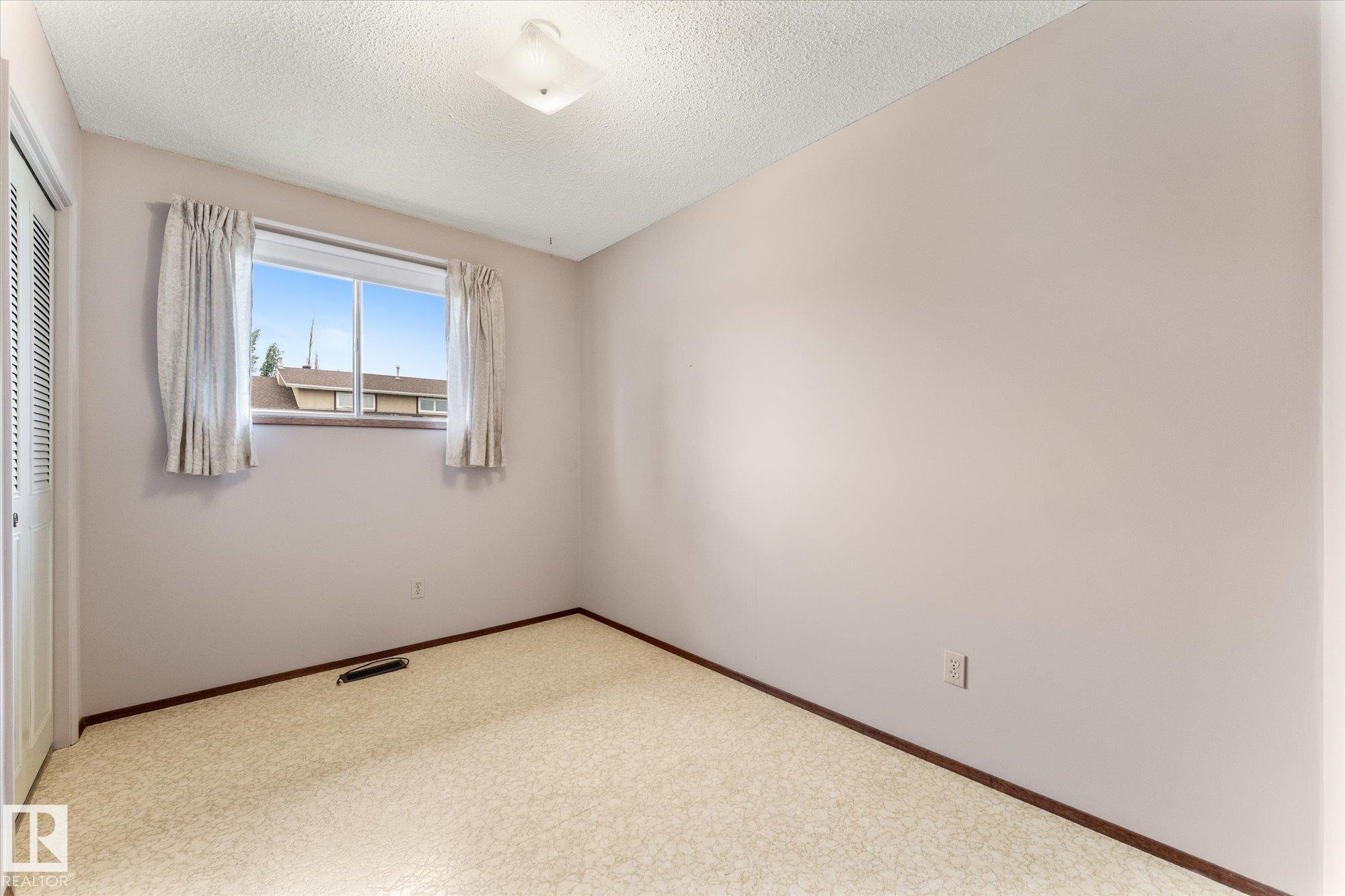 Photo 22 at 11008 162a Avenue NW, Lorelei, Edmonton