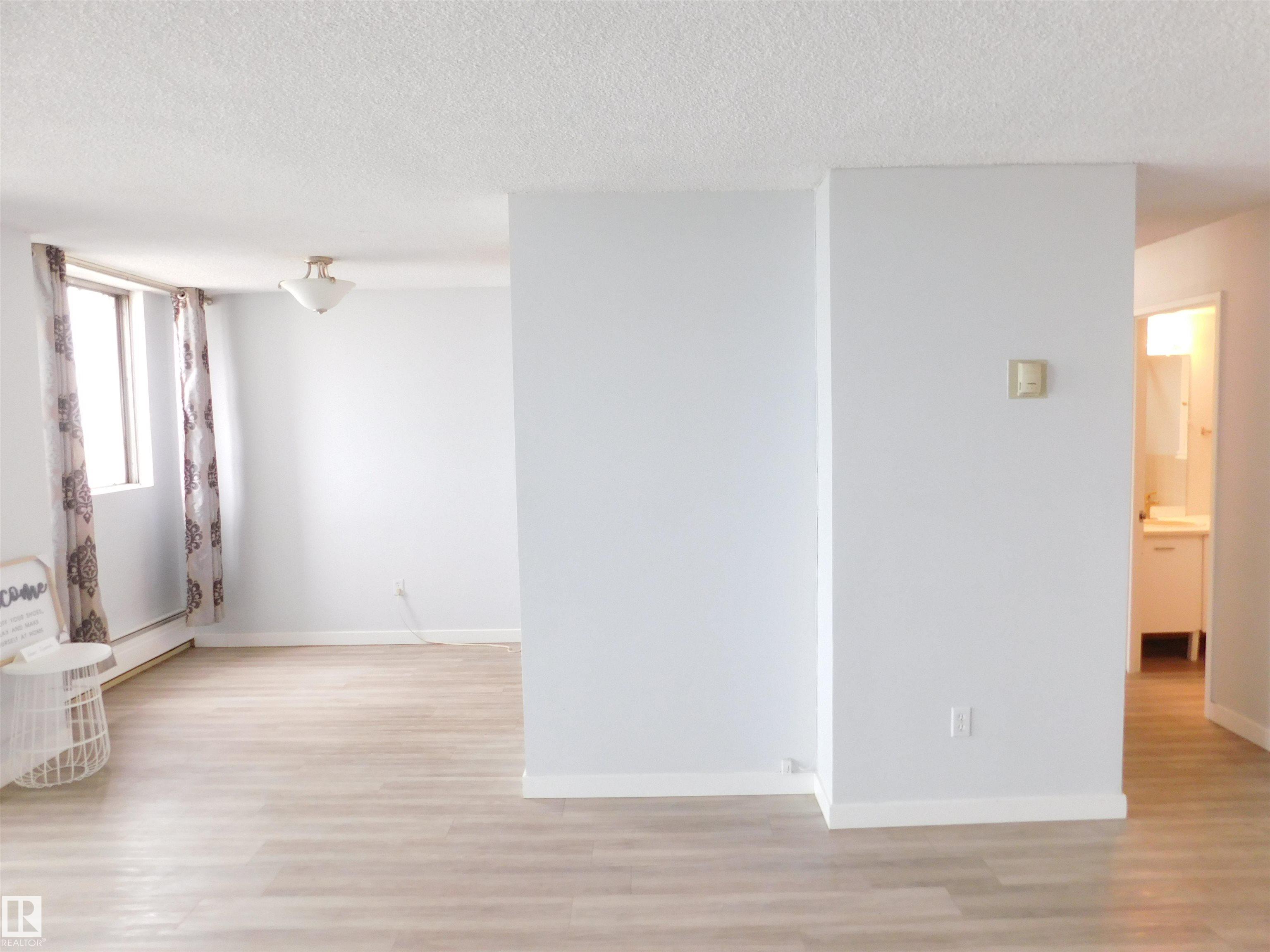 Photo 23 at 903 - 13910 Stony Plain Road NW, Glenora, Edmonton