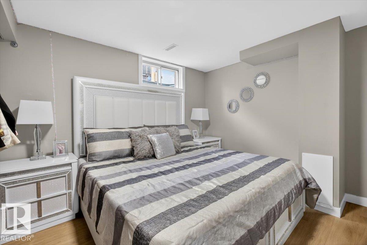 Photo 32 at 11940 152b Avenue NW, Caernarvon, Edmonton