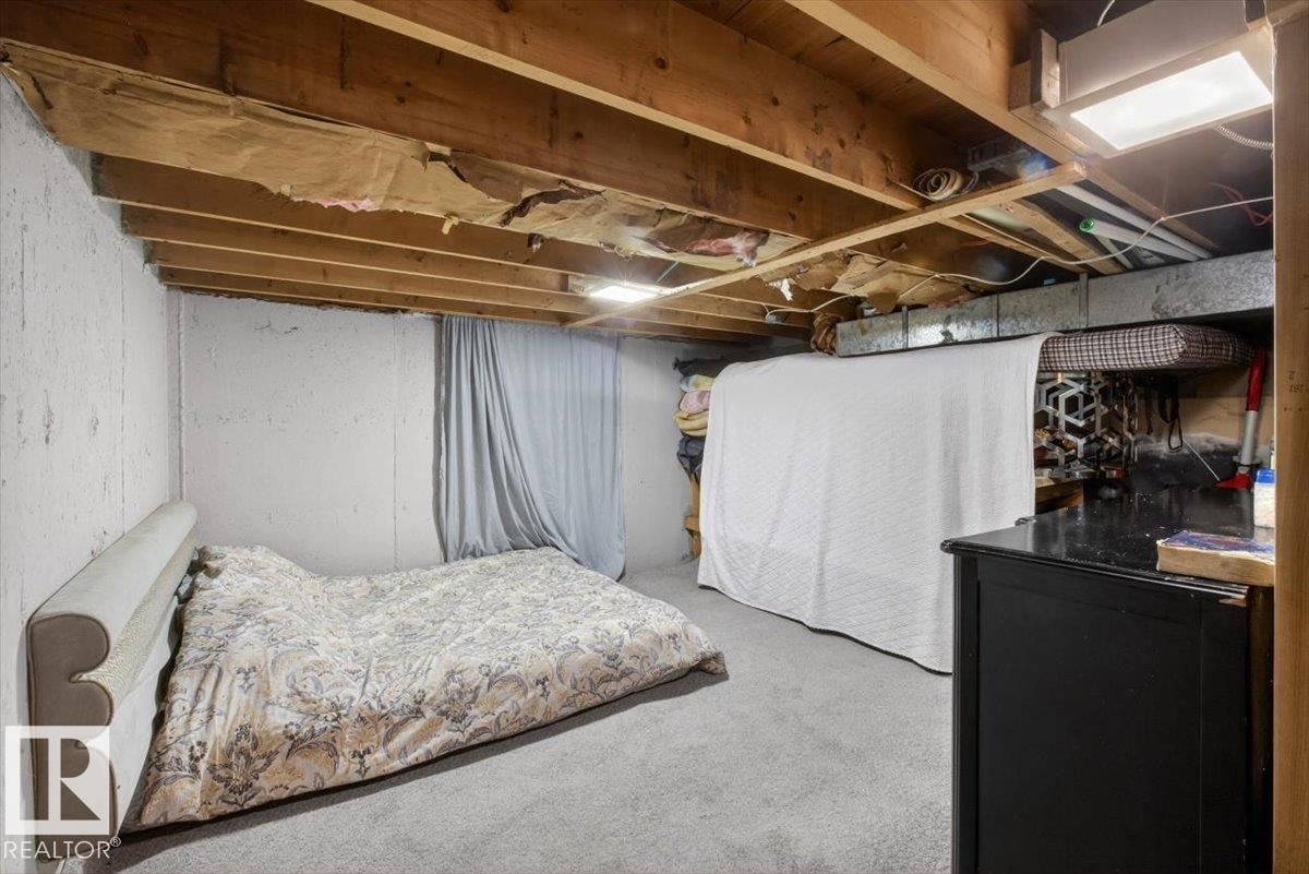 Photo 39 at 11940 152b Avenue NW, Caernarvon, Edmonton