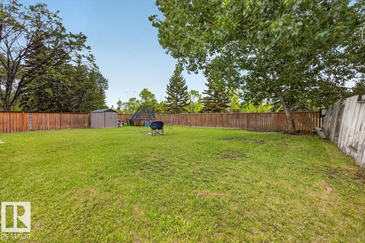 Photo 47 at 11940 152b Avenue NW, Caernarvon, Edmonton