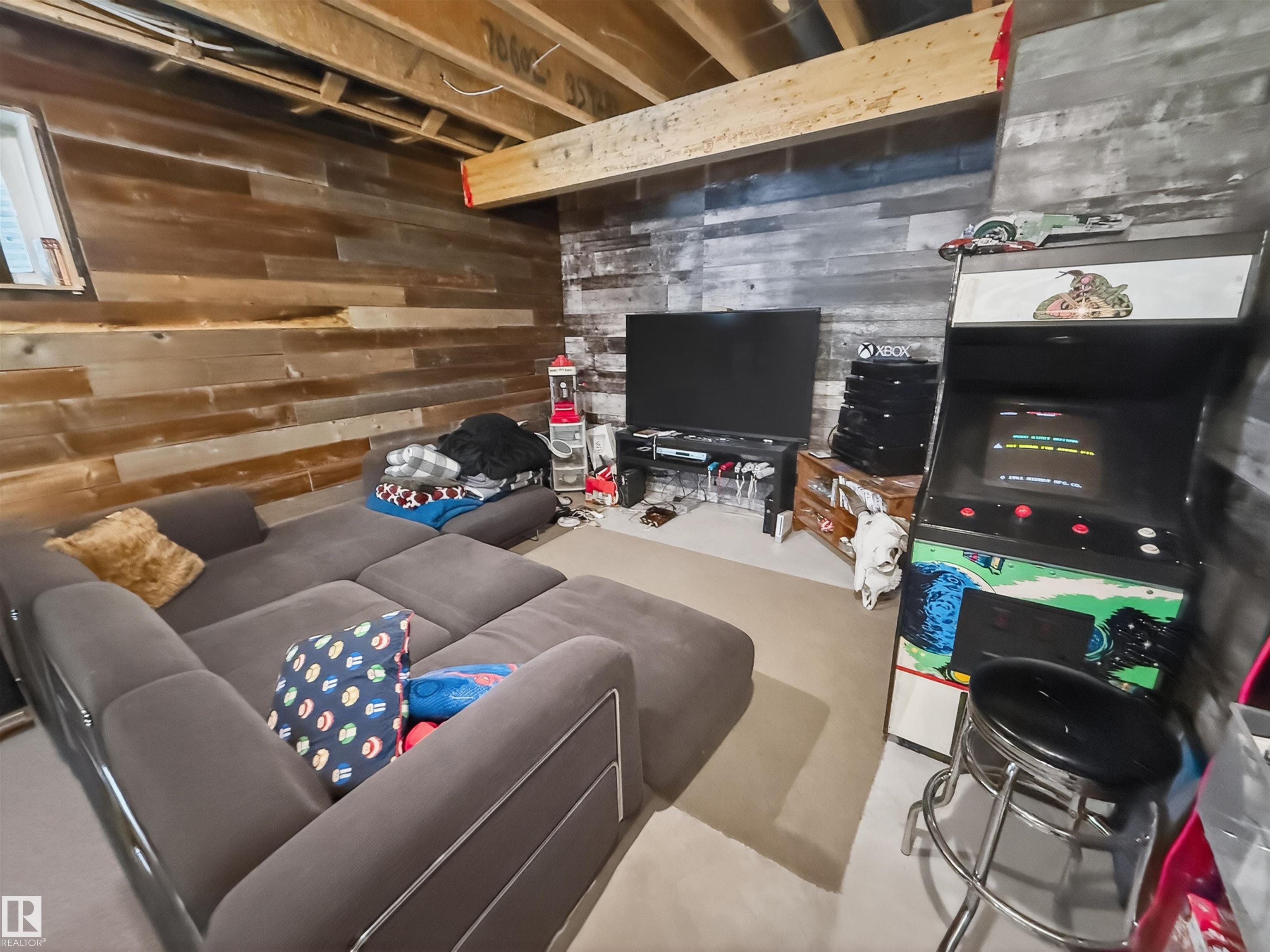 Photo 44 at 23 Dillworth Crescent, Deer Park, Spruce Grove
