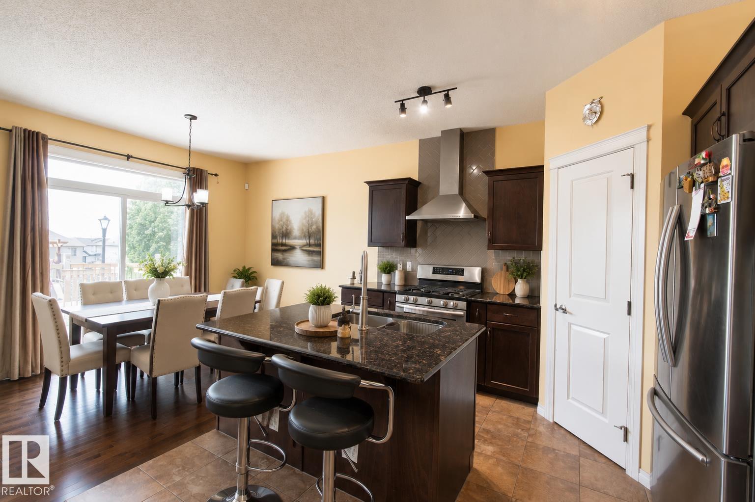 1840 56 Street SW, Walker, Edmonton