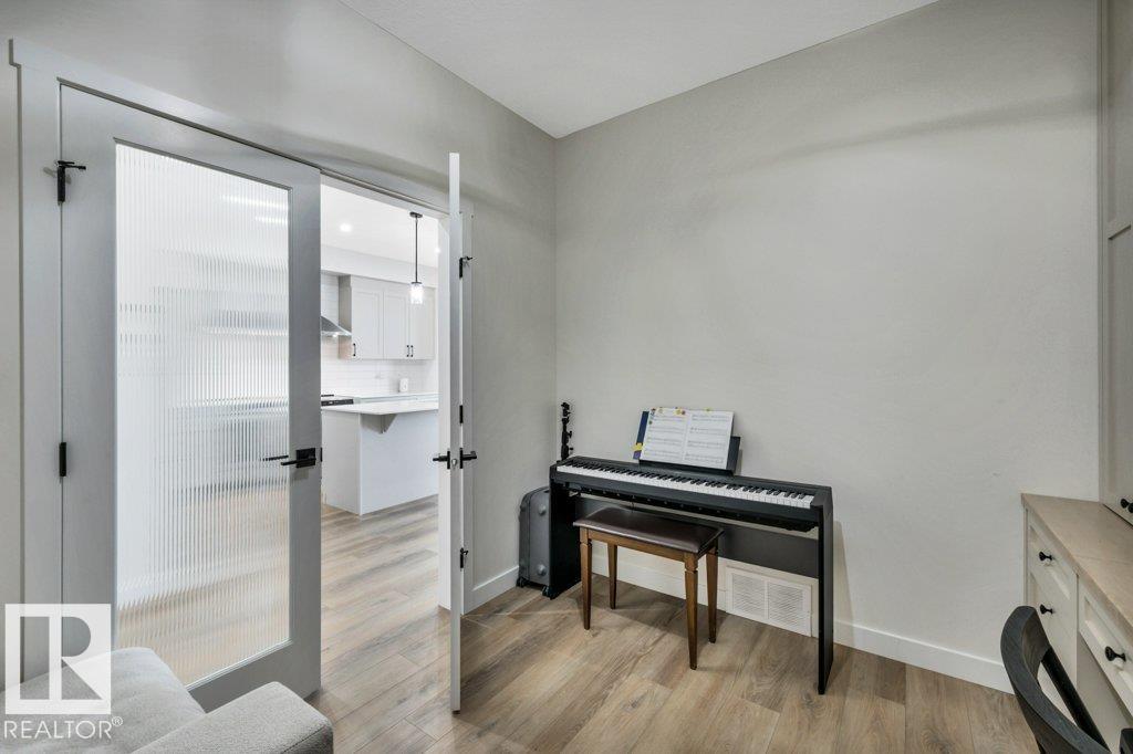 Photo 18 at 13007 213 Street NW, Trumpeter Area, Edmonton