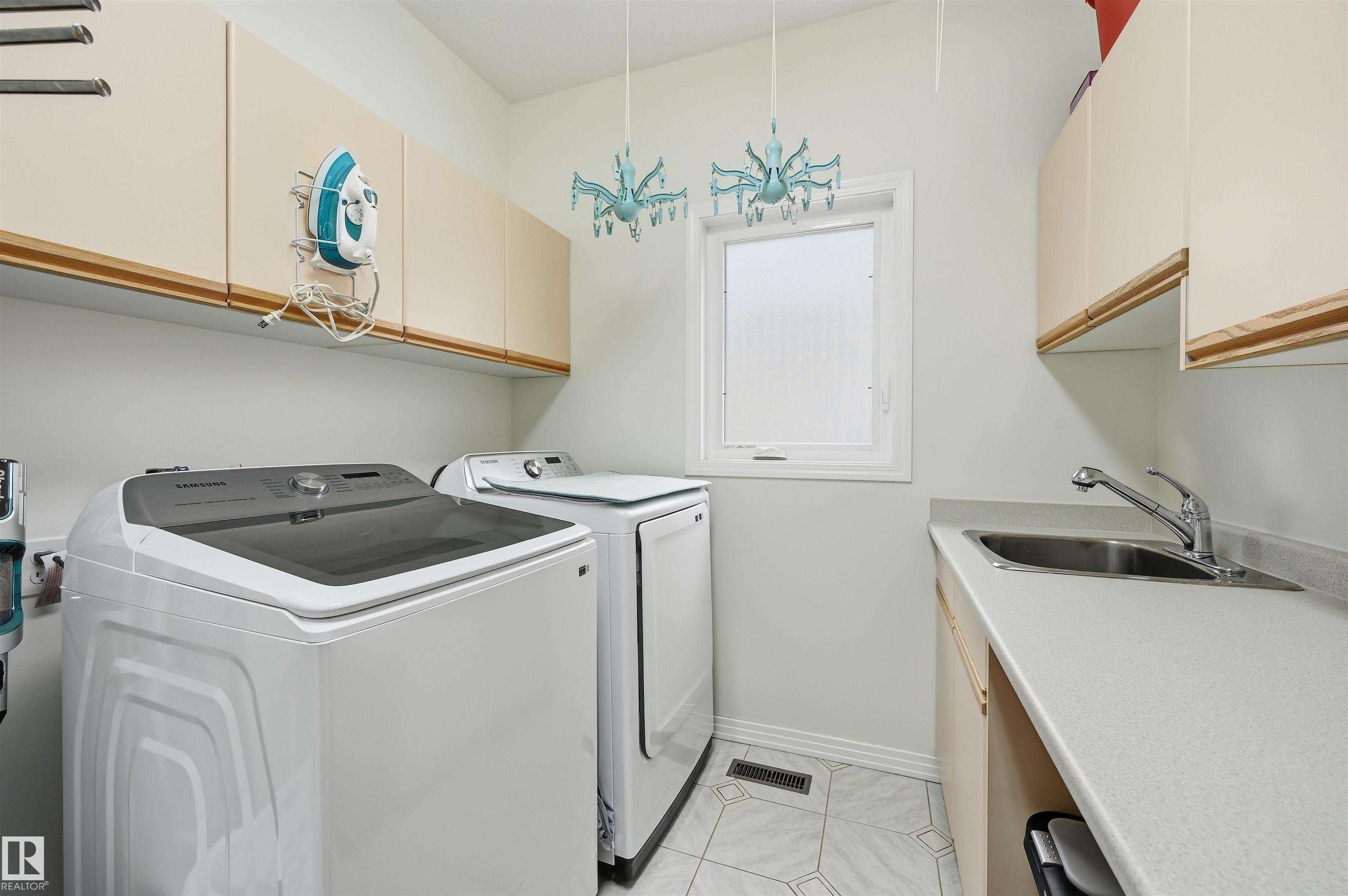 Photo 27 at 420 Osborne Crescent NW, Ogilvie Ridge, Edmonton