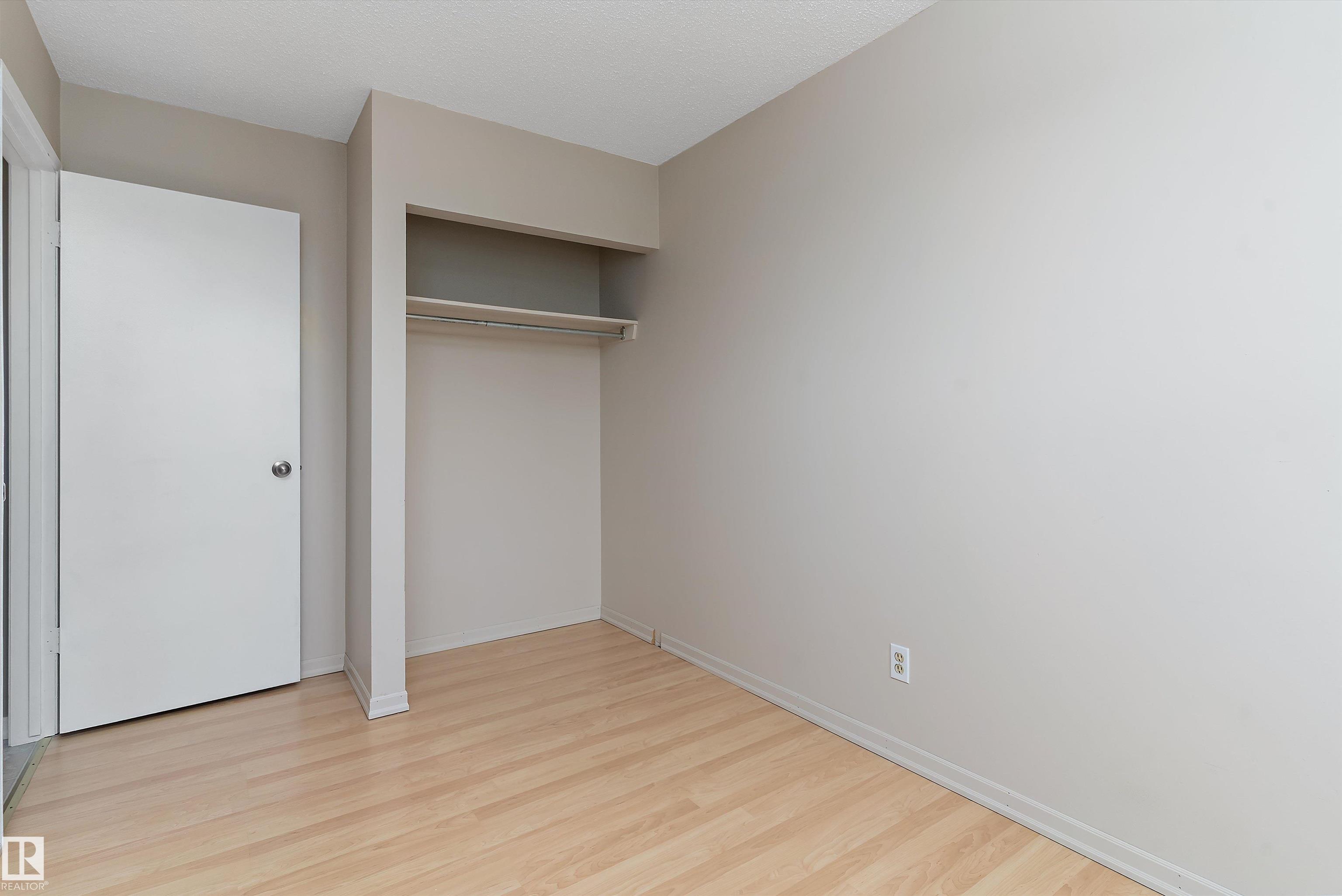 Photo 23 at 11340 139 Avenue NW, Carlisle, Edmonton