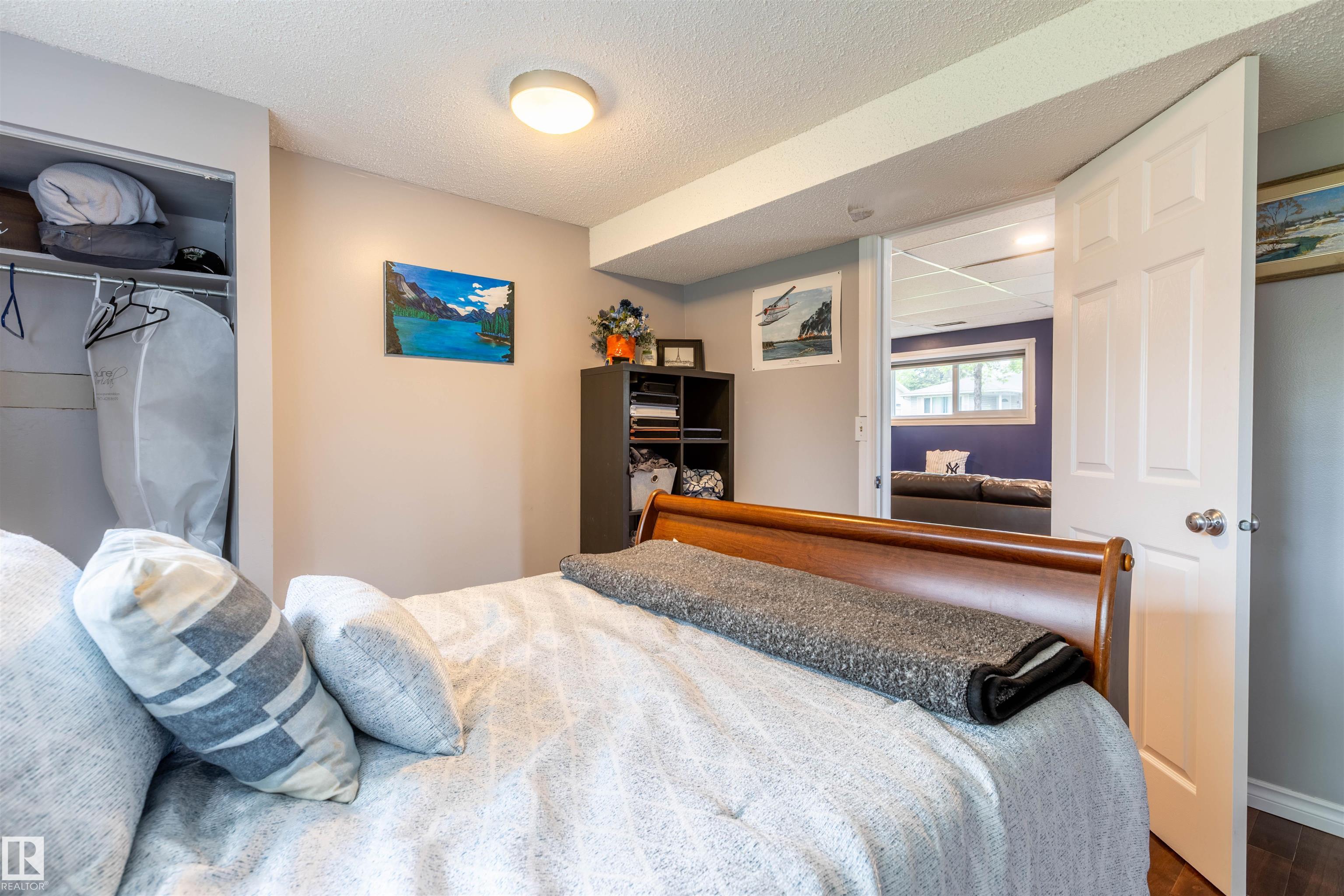 Photo 17 at 33 Andrew Crescent, Akinsdale, St. Albert