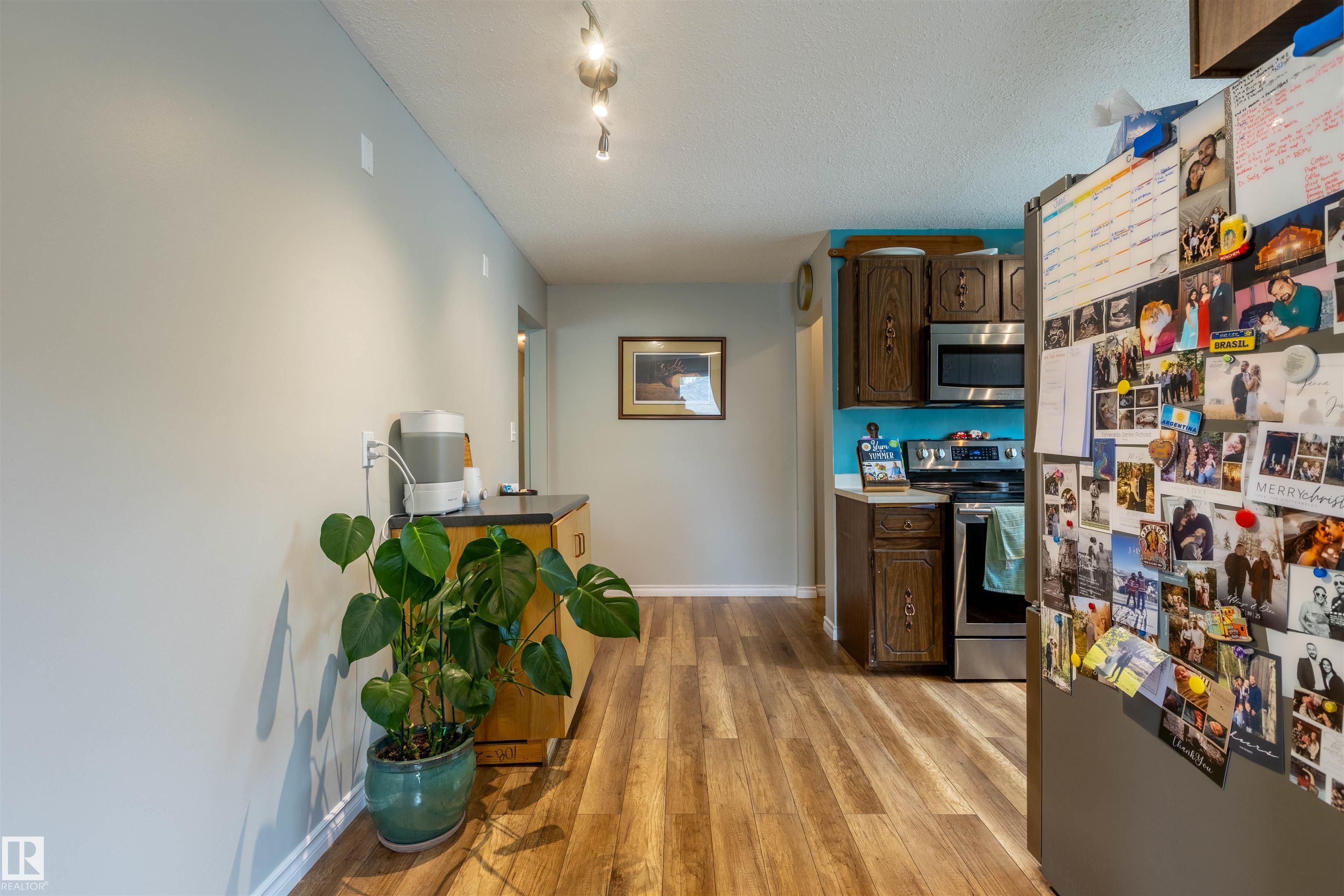 Photo 10 at 33 Andrew Crescent, Akinsdale, St. Albert