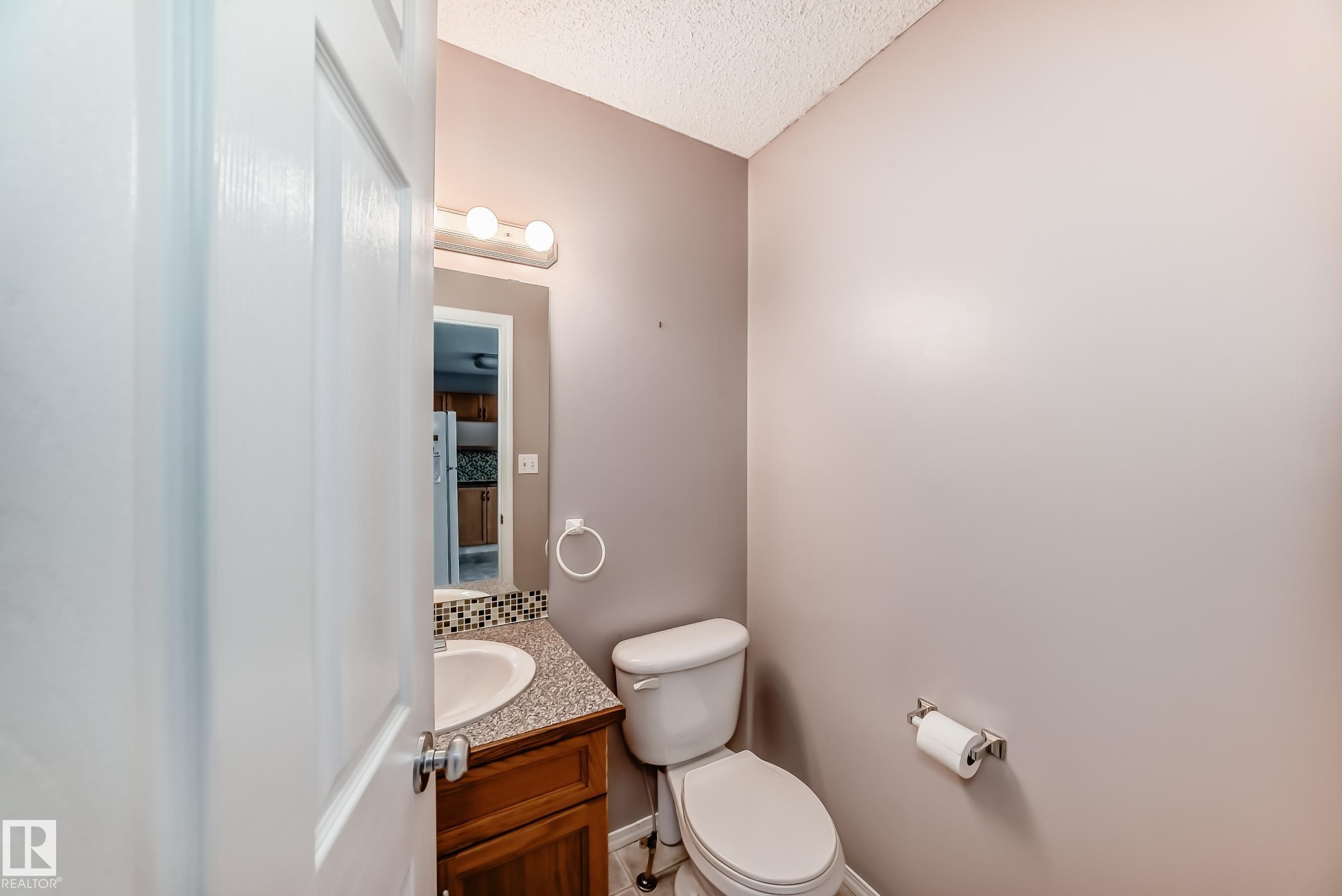 Photo 19 at 11609 125 Street NW, Inglewood, Edmonton