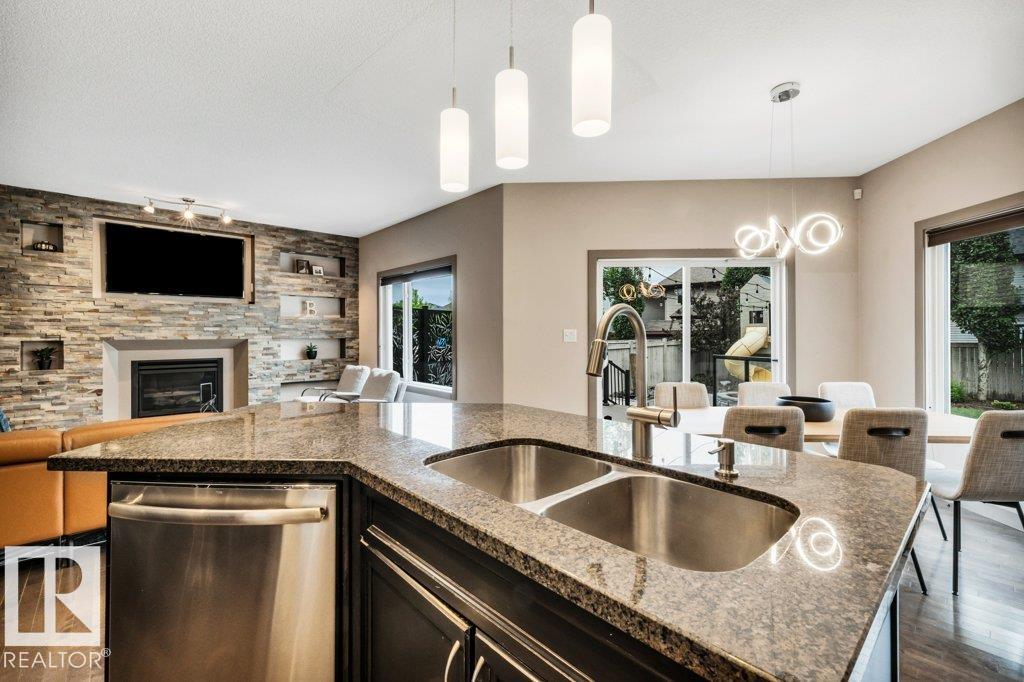 Photo 15 at 1107 Chahley crest NW, Cameron Heights, Edmonton