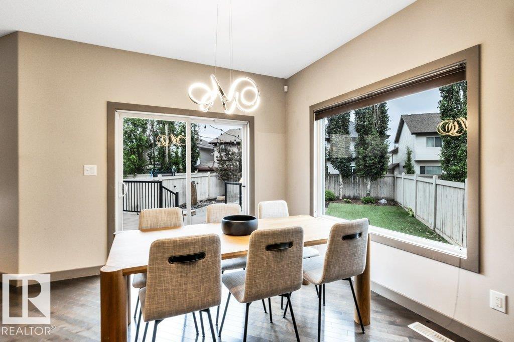 Photo 16 at 1107 Chahley crest NW, Cameron Heights, Edmonton