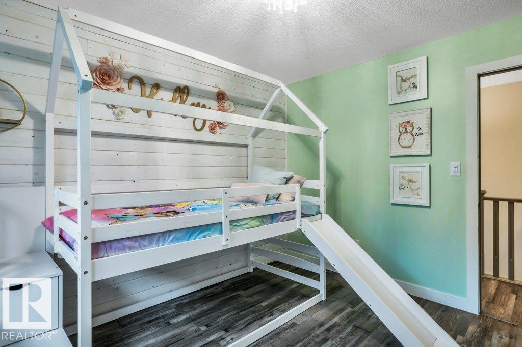 Photo 36 at 1107 Chahley crest NW, Cameron Heights, Edmonton