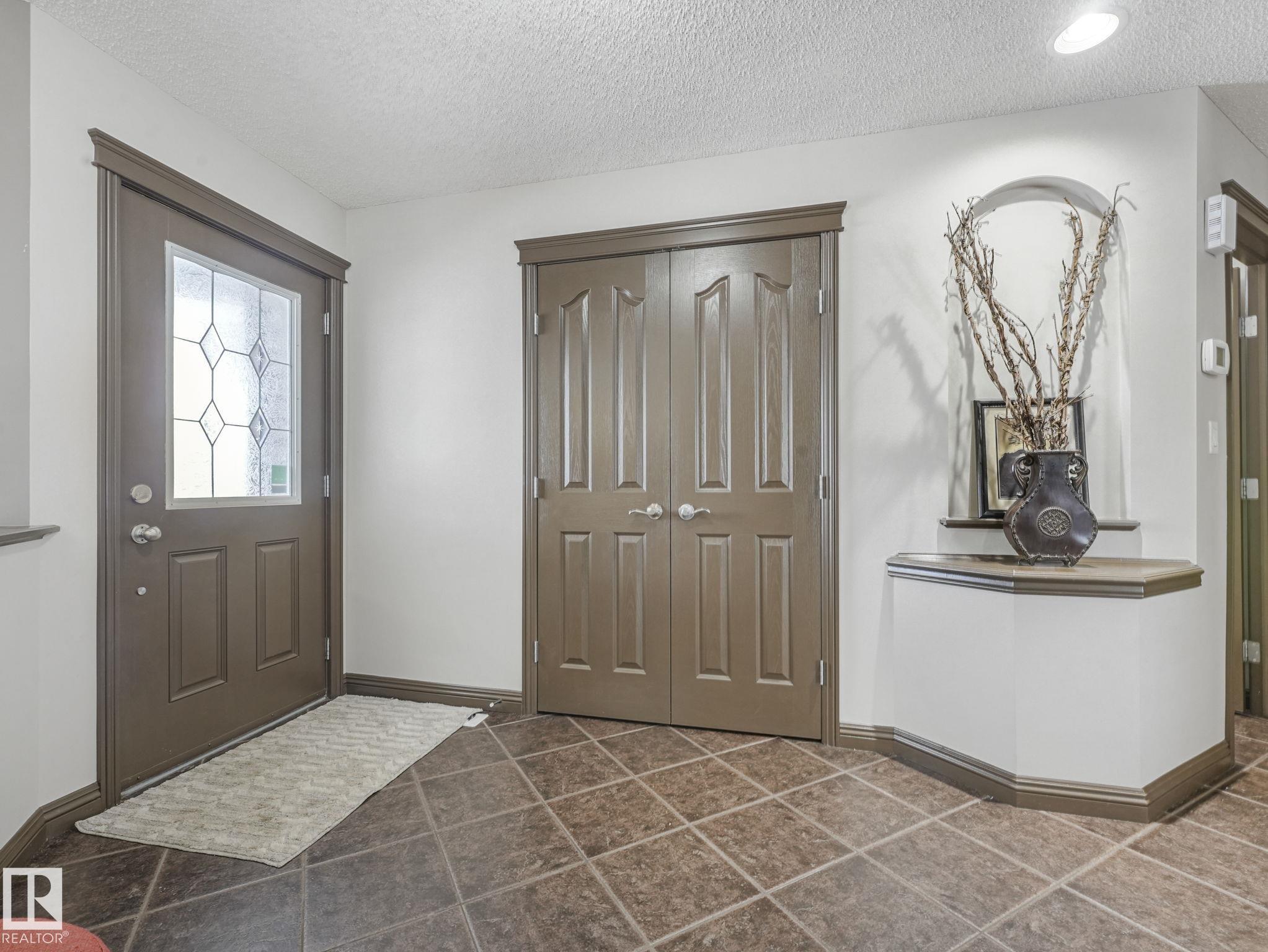 Photo 14 at 960 Summerside Link SW, Summerside, Edmonton