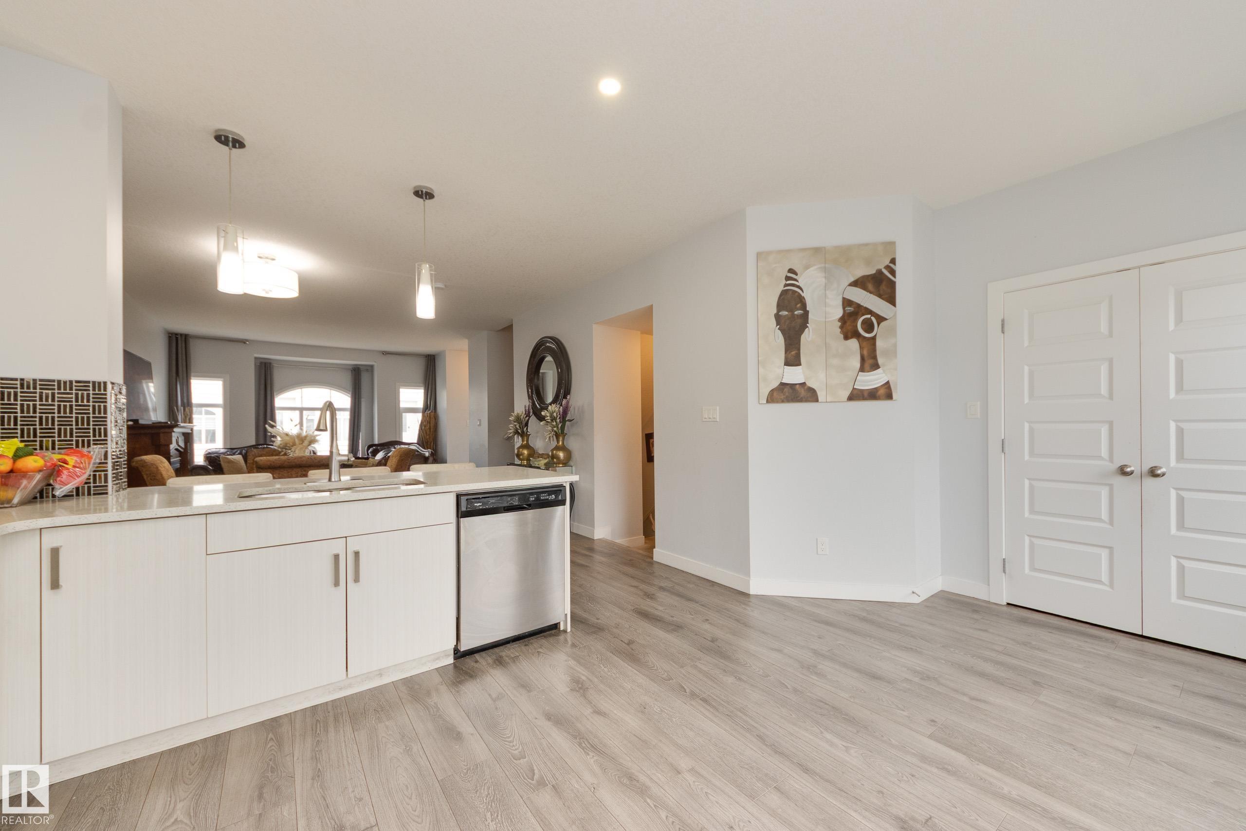 #66- 723 172 Street SW, Windermere, Edmonton
