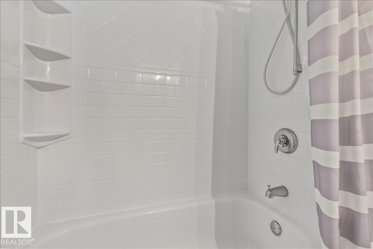 Photo 19 at 5327 Hill View Crescent NW, Hillview, Edmonton