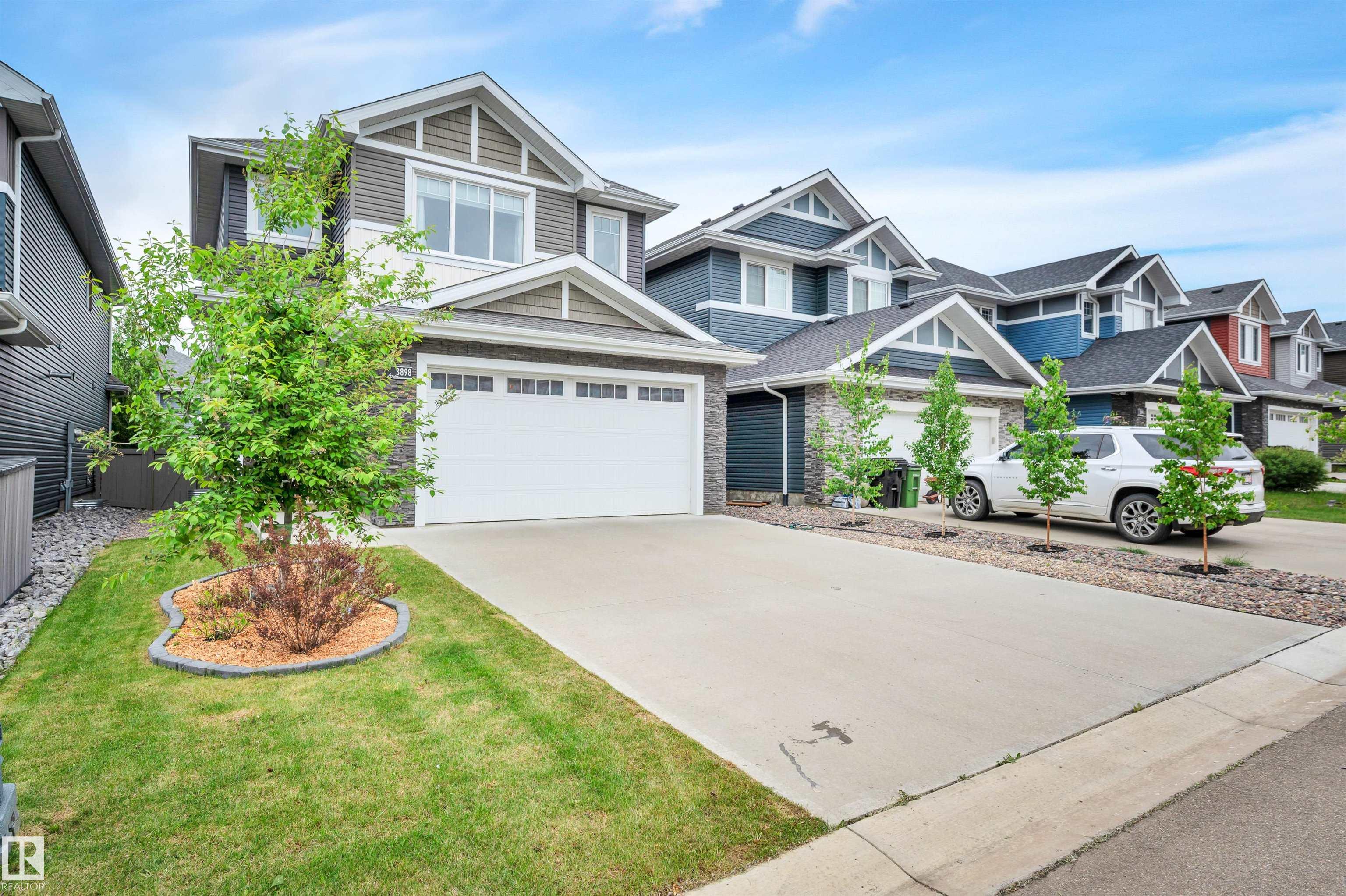 3898 Robins Crescent NW, Starling, Edmonton
