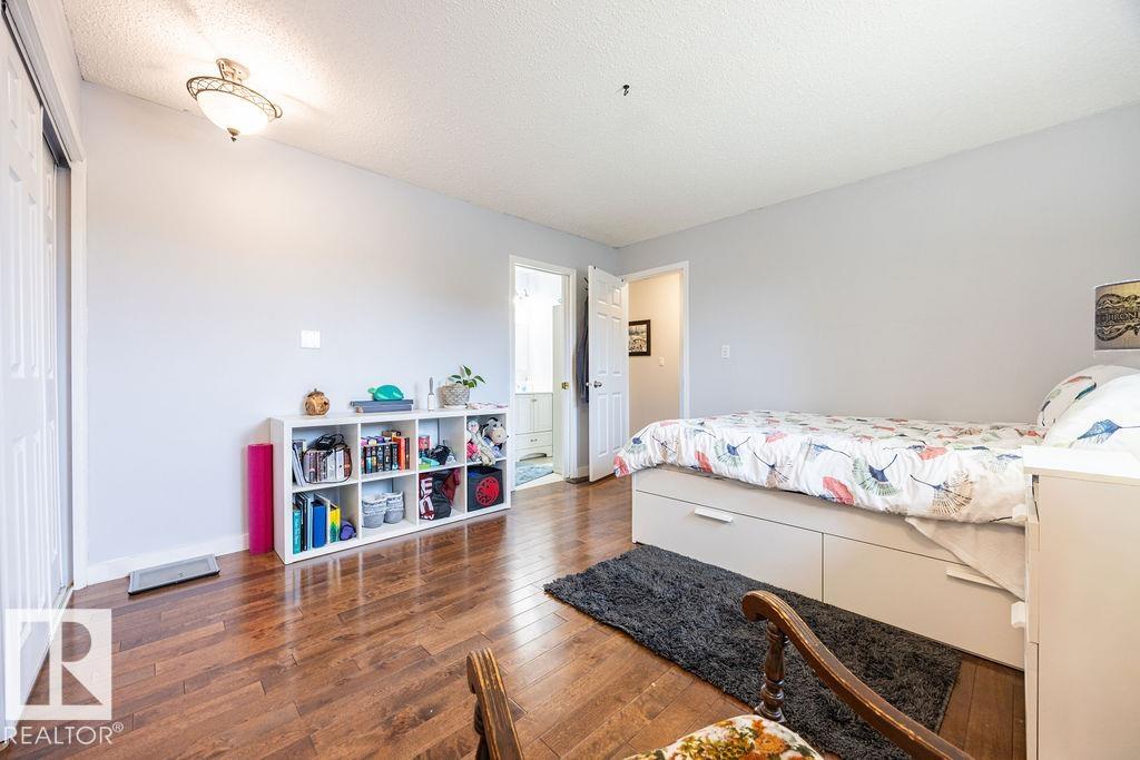 Photo 12 at 17932 93 Avenue NW, Belmead, Edmonton
