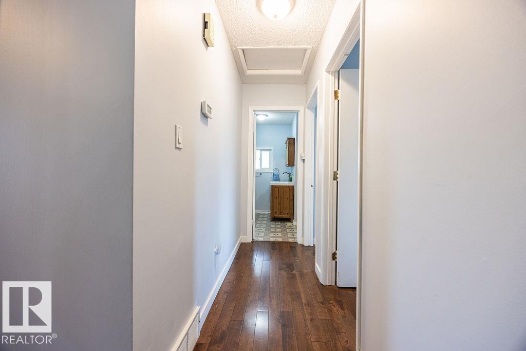Photo 14 at 17932 93 Avenue NW, Belmead, Edmonton