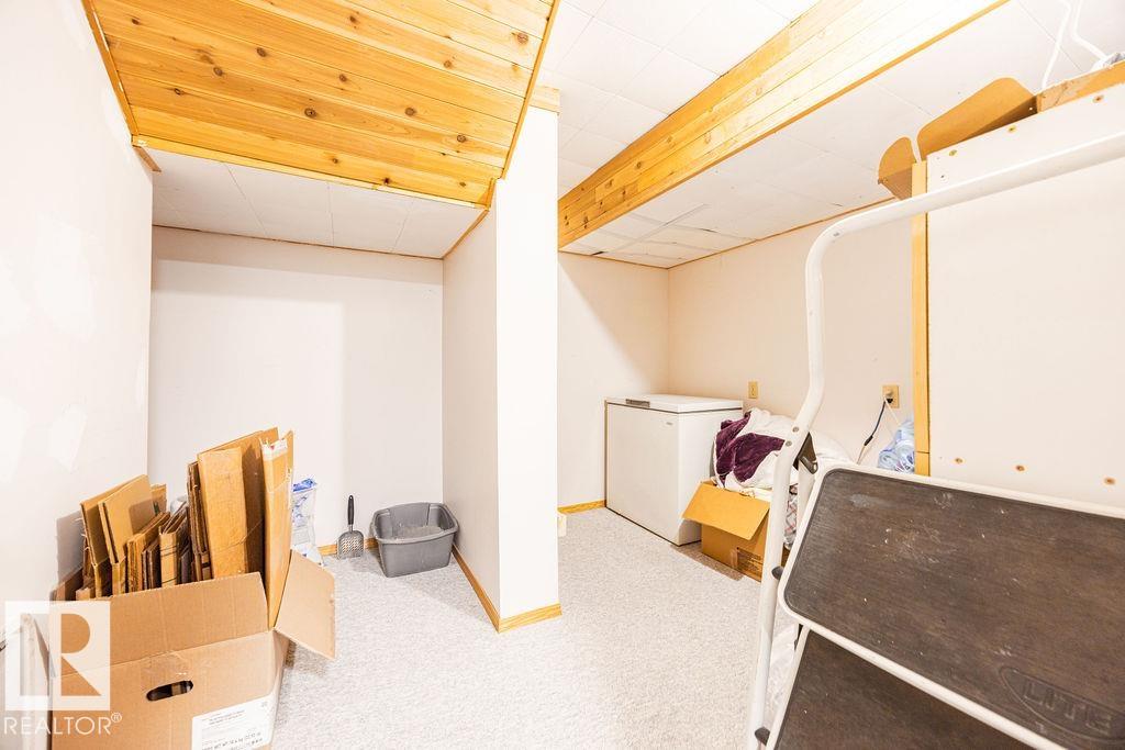 Photo 21 at 17932 93 Avenue NW, Belmead, Edmonton
