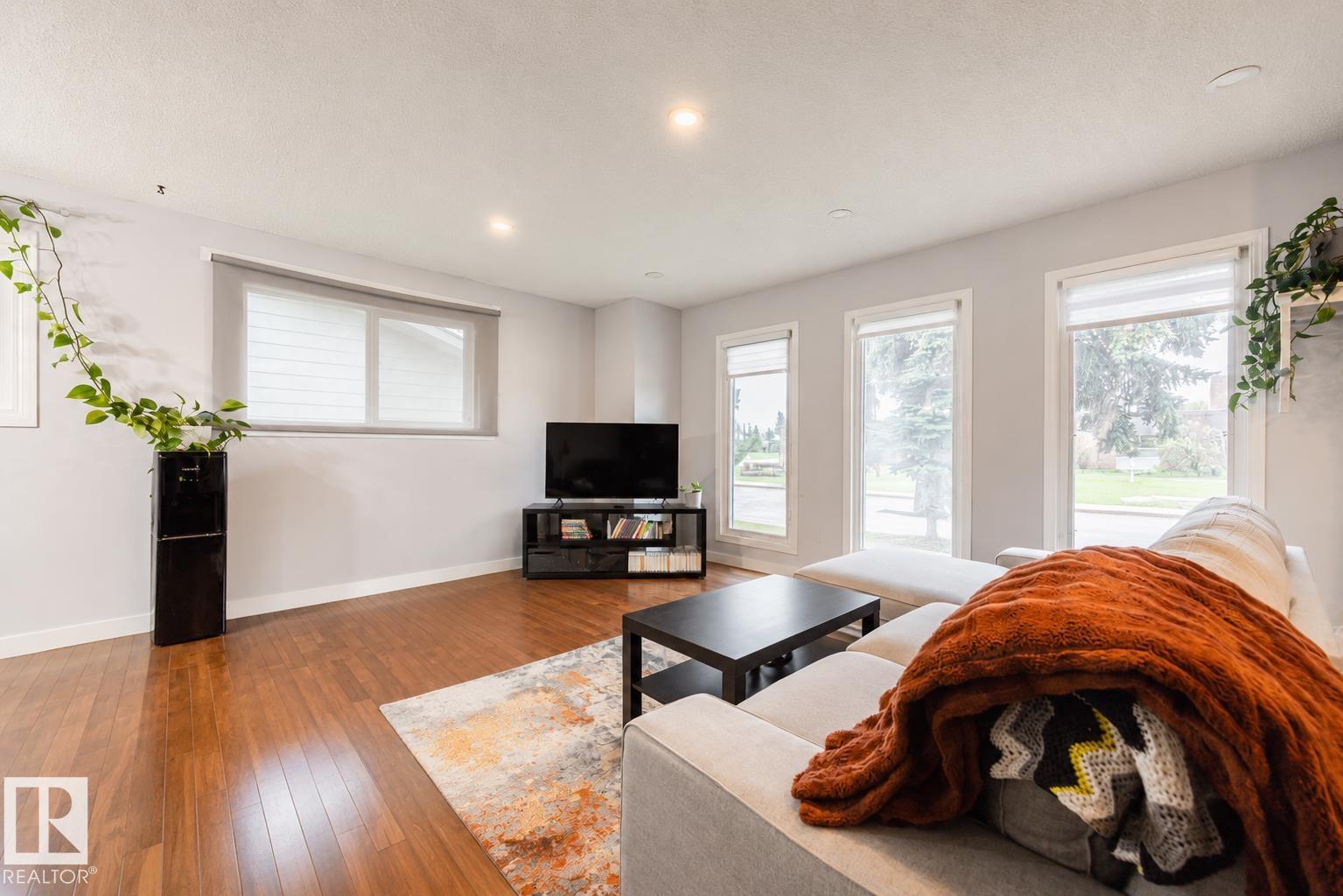 17932 93 Avenue NW, Belmead, Edmonton