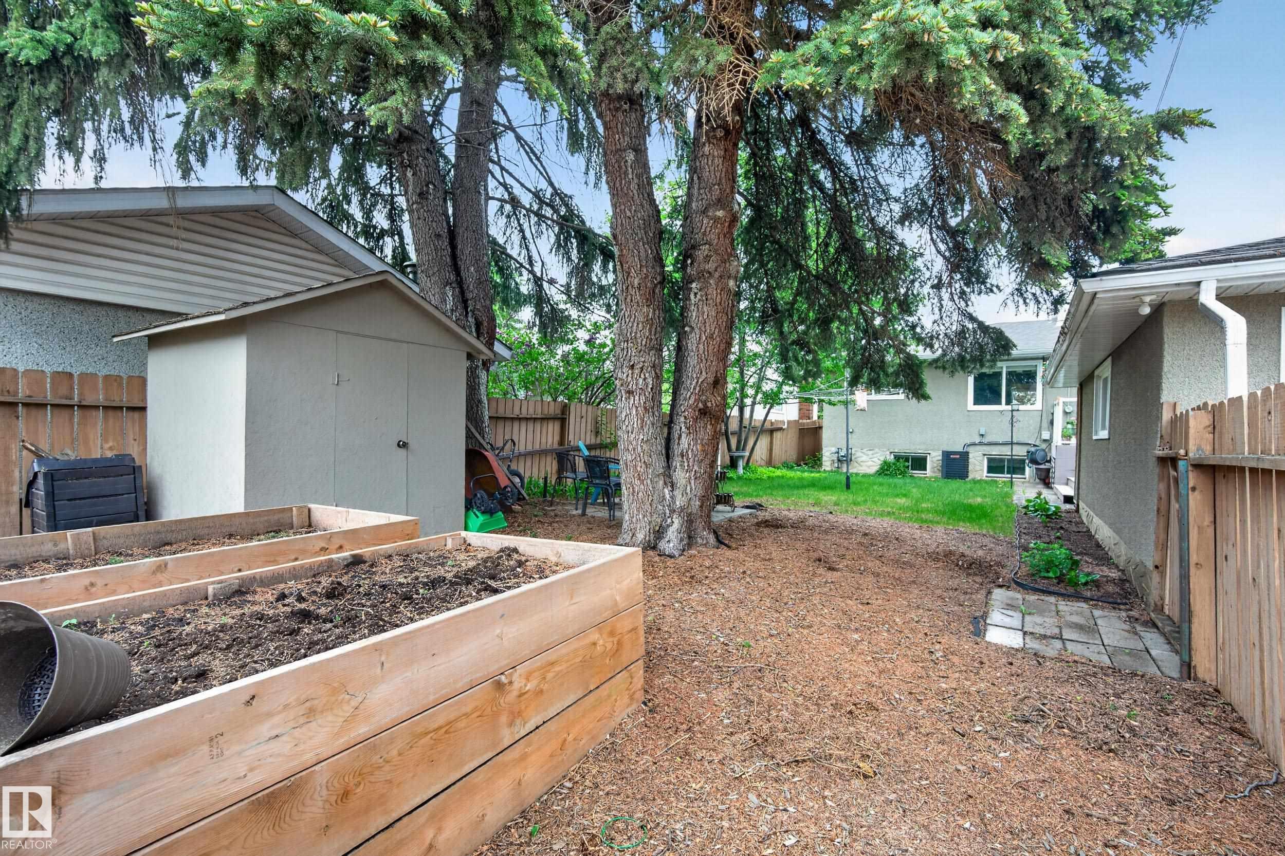Photo 48 at 7307 86 Avenue NW, Kenilworth, Edmonton