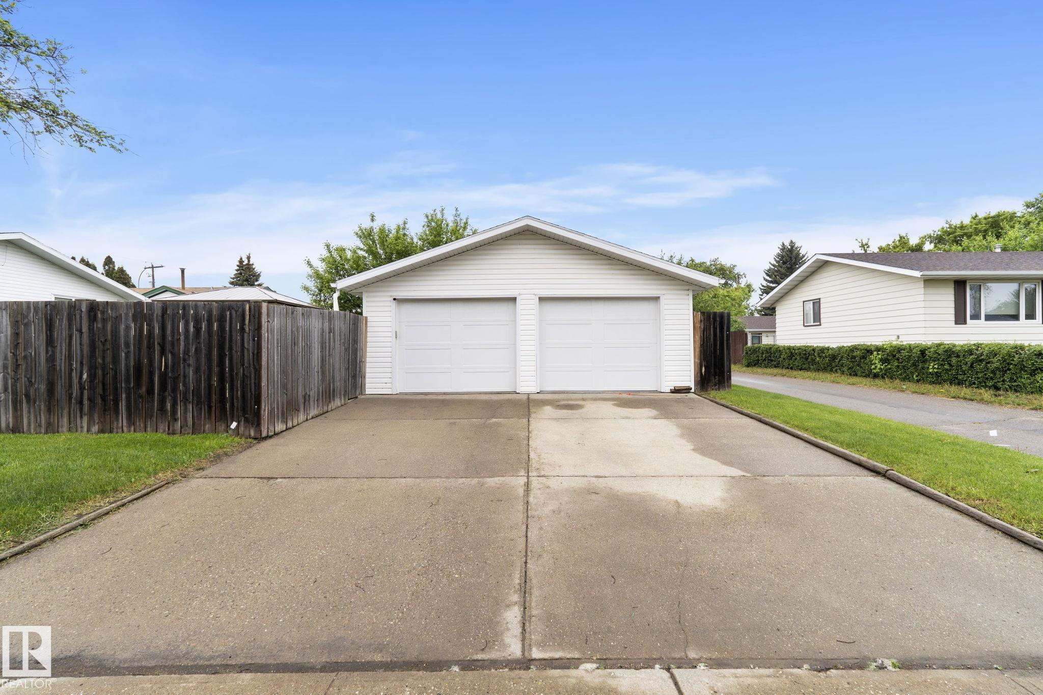 4702 50 Avenue, Centre-Ville, Beaumont